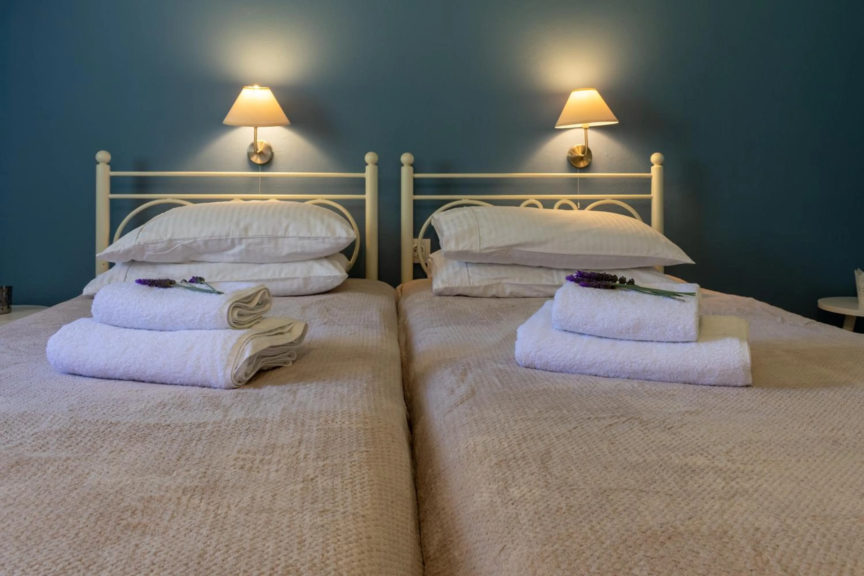 Bed in Kapella Apartments