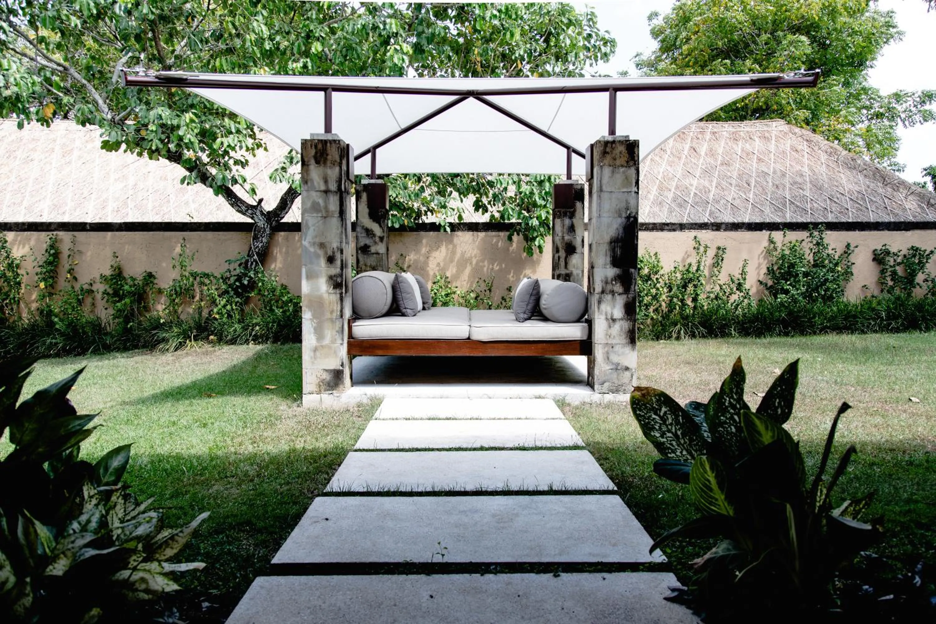 Garden in REVĪVŌ Wellness Resort Nusa Dua Bali