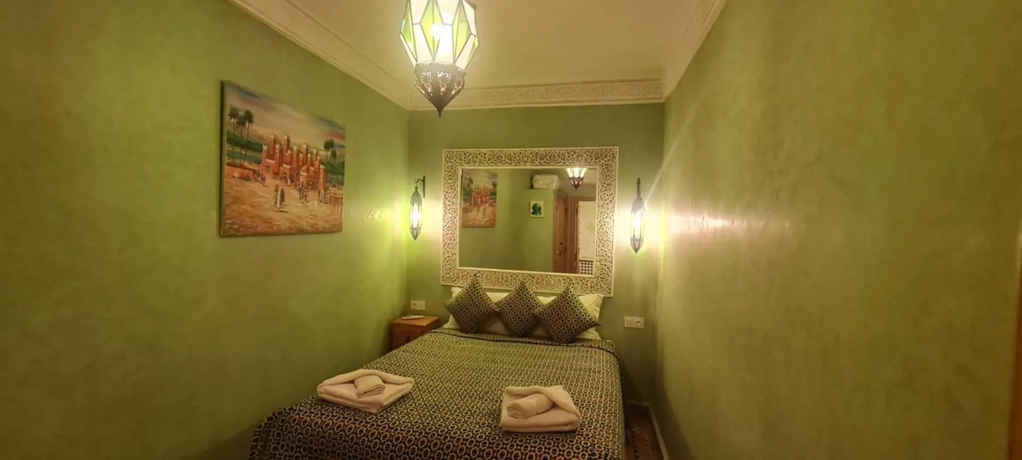 Bed in Riad Arbre Bleu