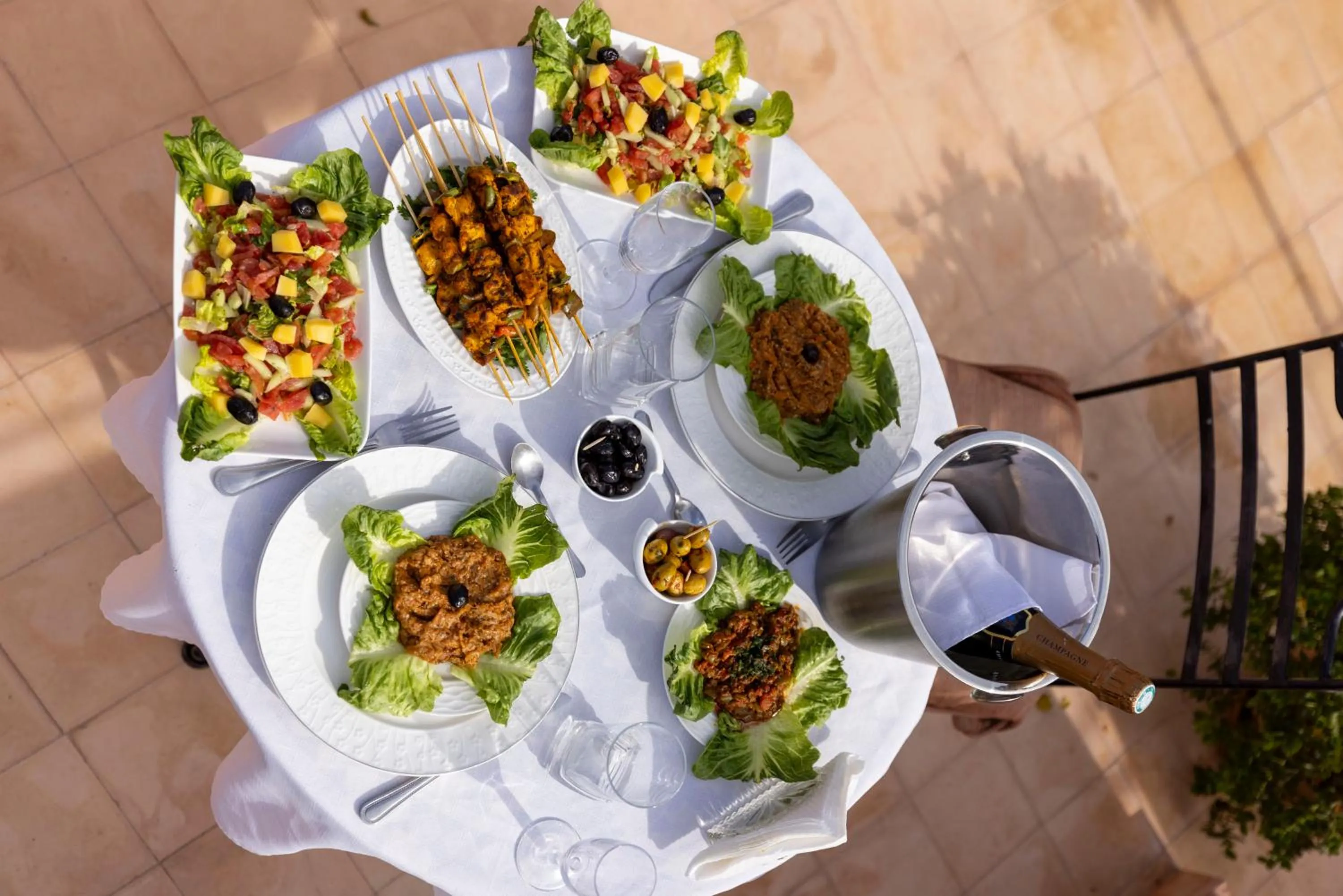 Food and drinks in Riad Arbre Bleu