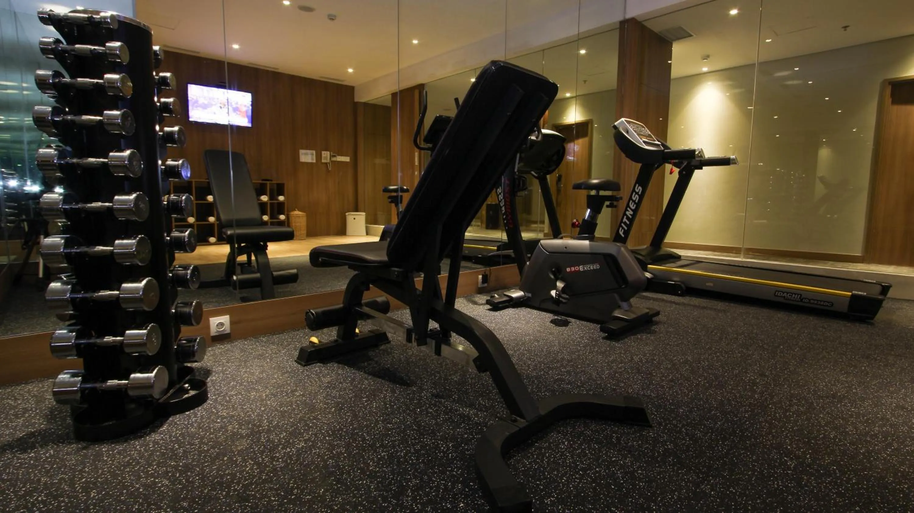 Fitness centre/facilities in Kuretakeso Kemang Hotel