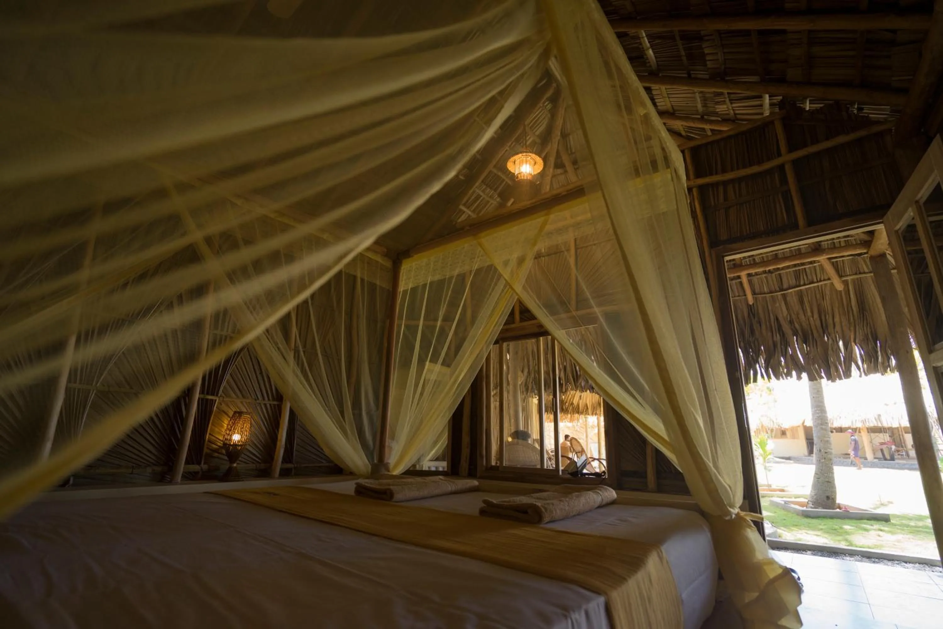 Bedroom, Bed in Royal Beach