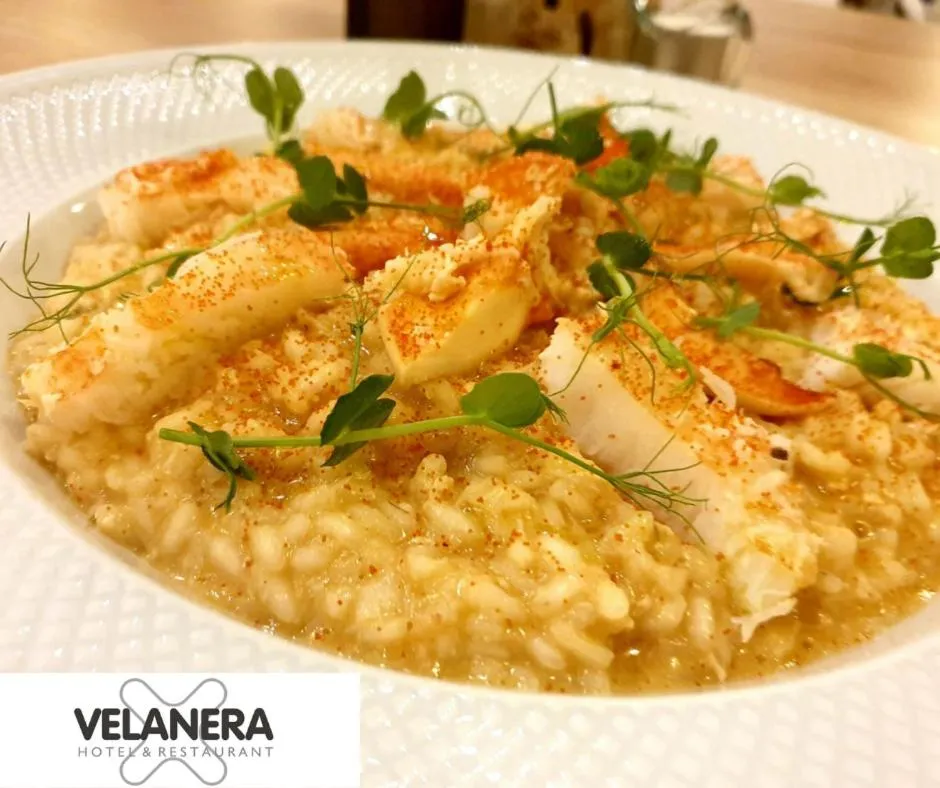 Food and drinks in VELANERA Hotel & Restaurant