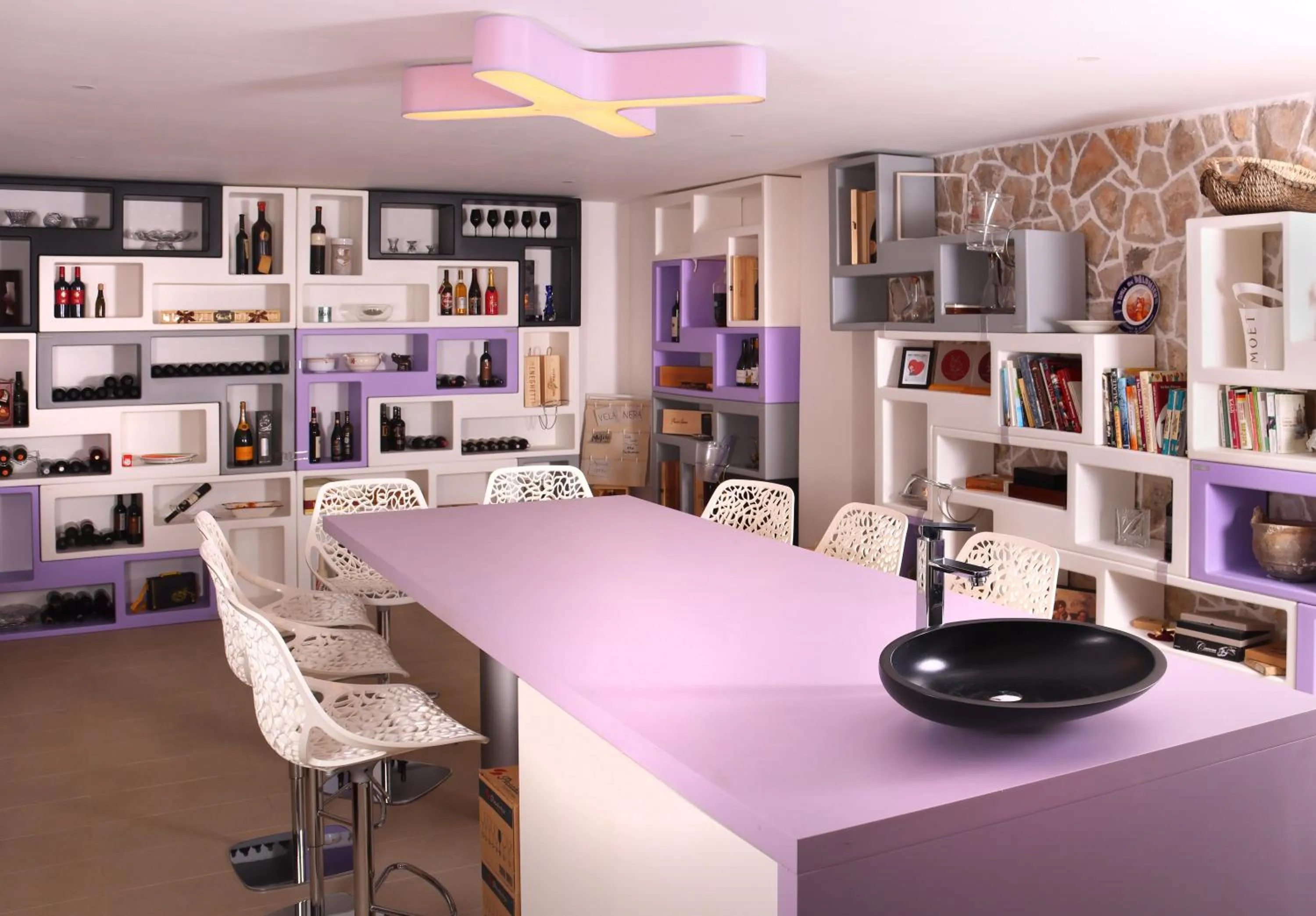 Restaurant/places to eat in VELANERA Hotel & Restaurant