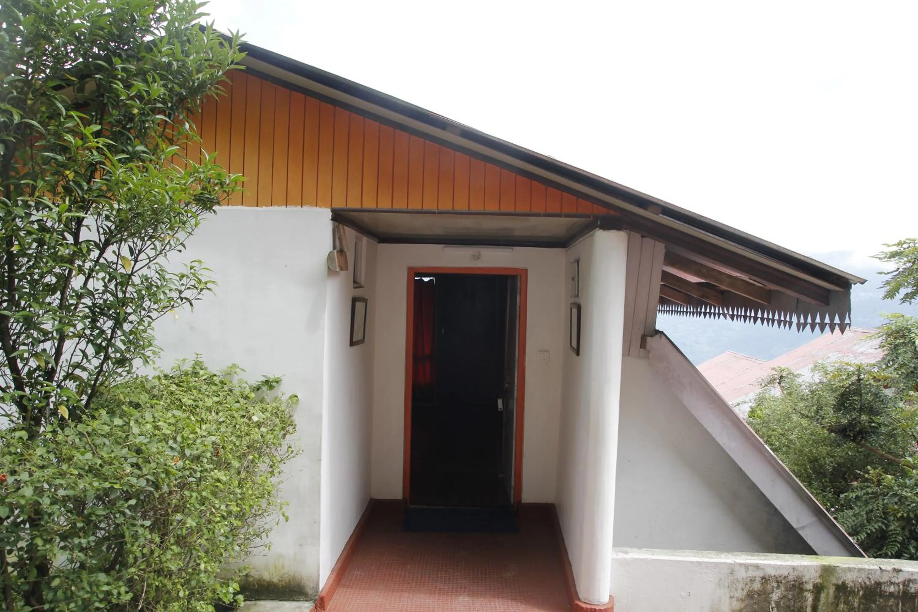 Facade/entrance in Mandarin Resort - Kaluk