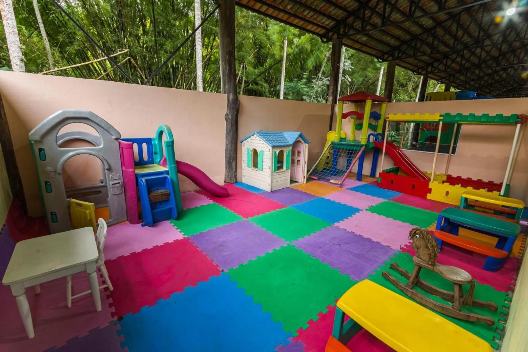 Children play ground in Resort Fazenda 3 Pinheiros