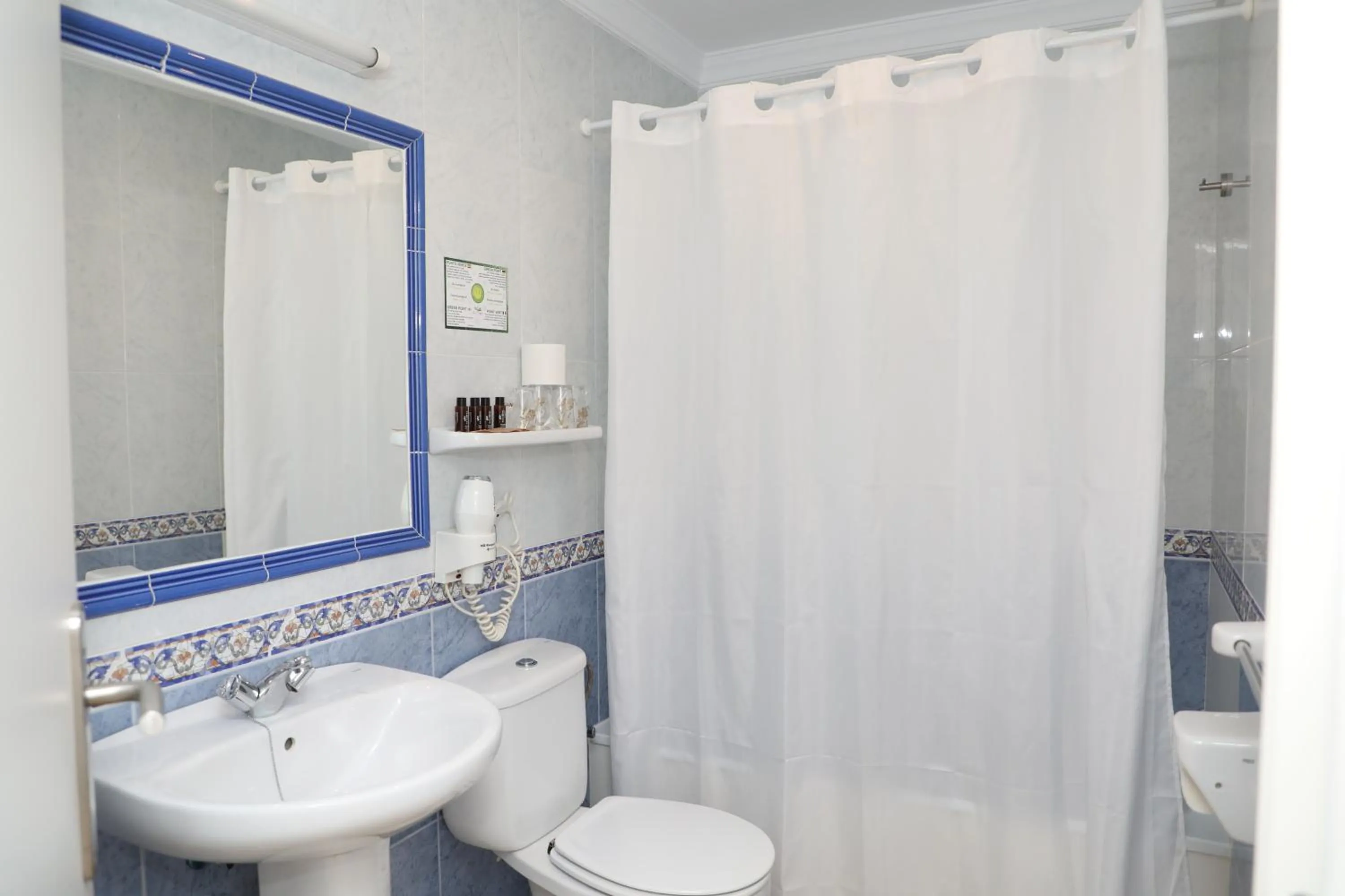 Bathroom in La Janda