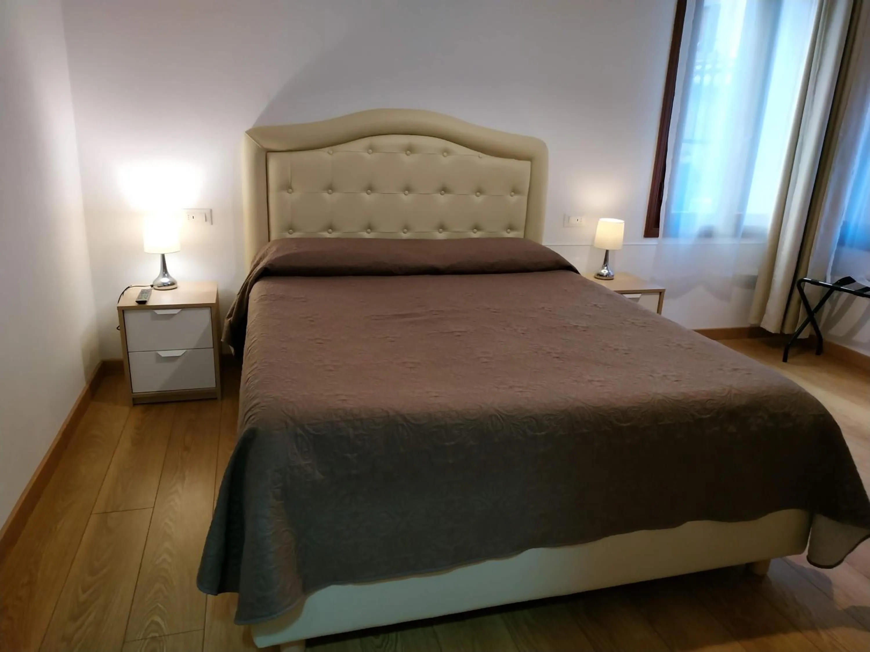 Bedroom, Bed in San Polo Star