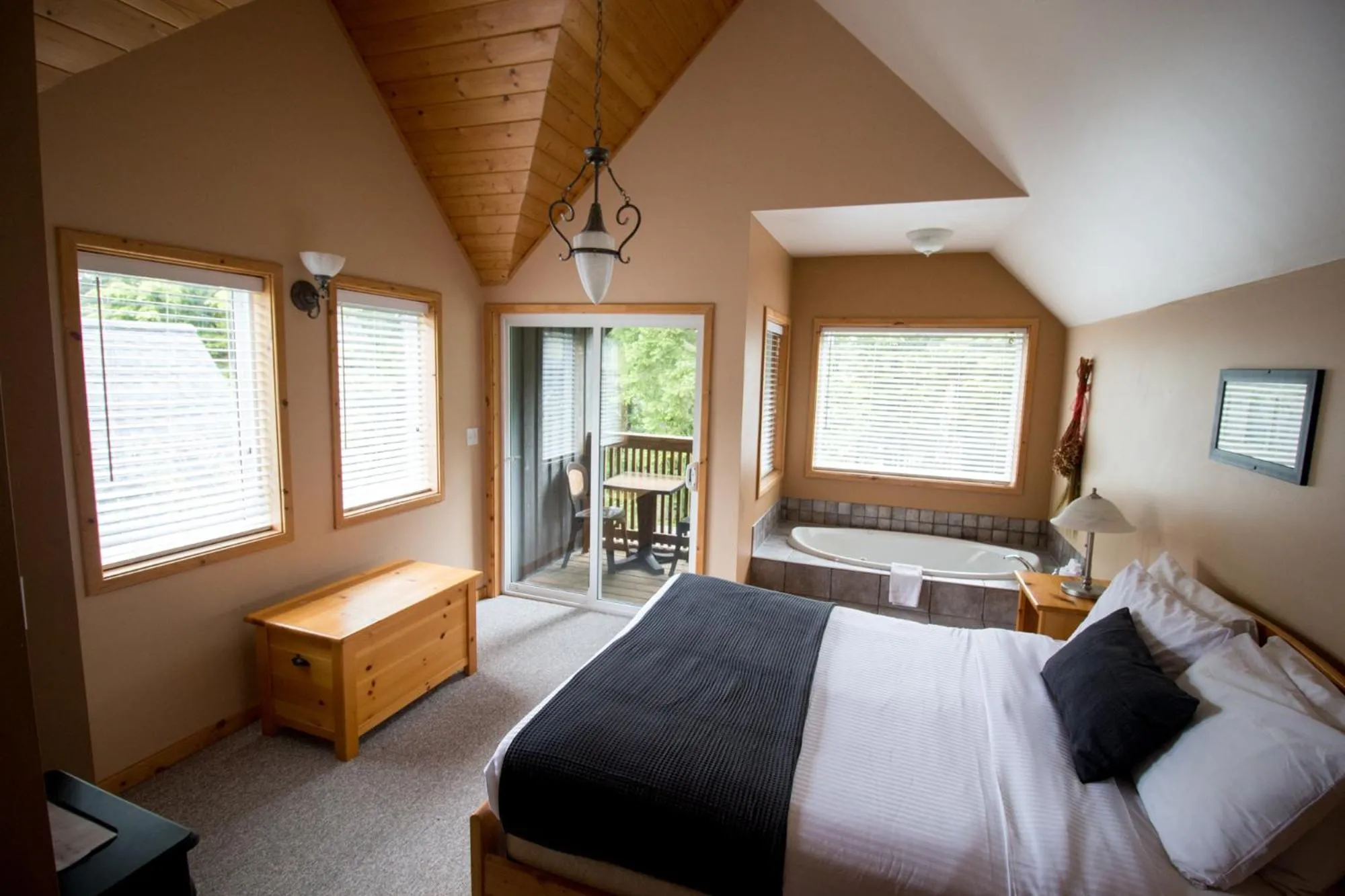 Bed in Reef Point Cottages