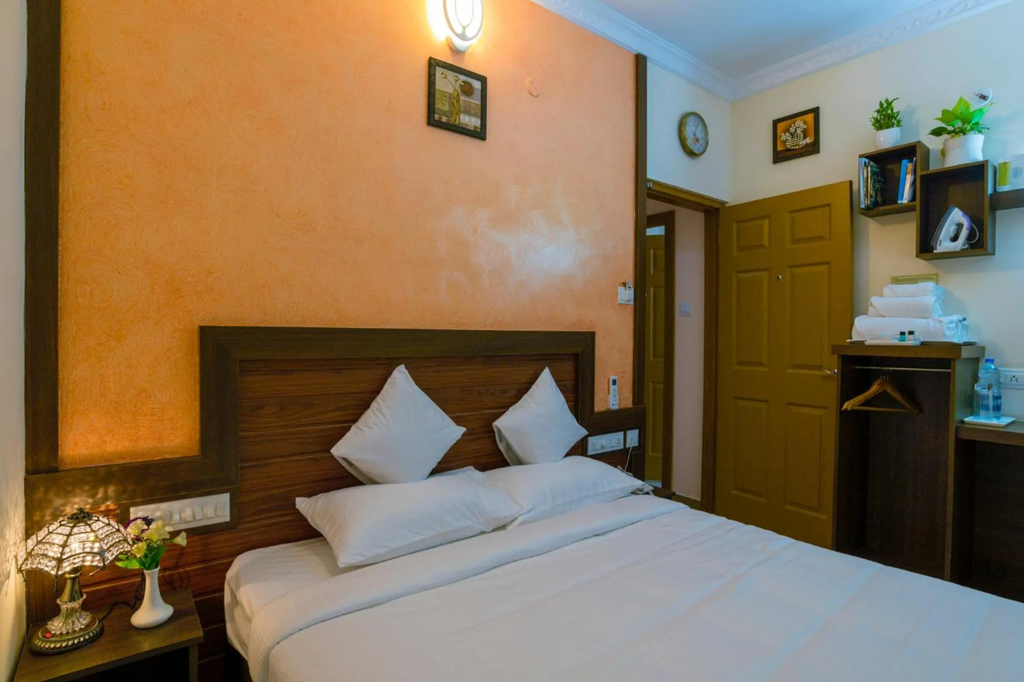 Bedroom, Bed in Blue Bell Cochin Airport Hotel