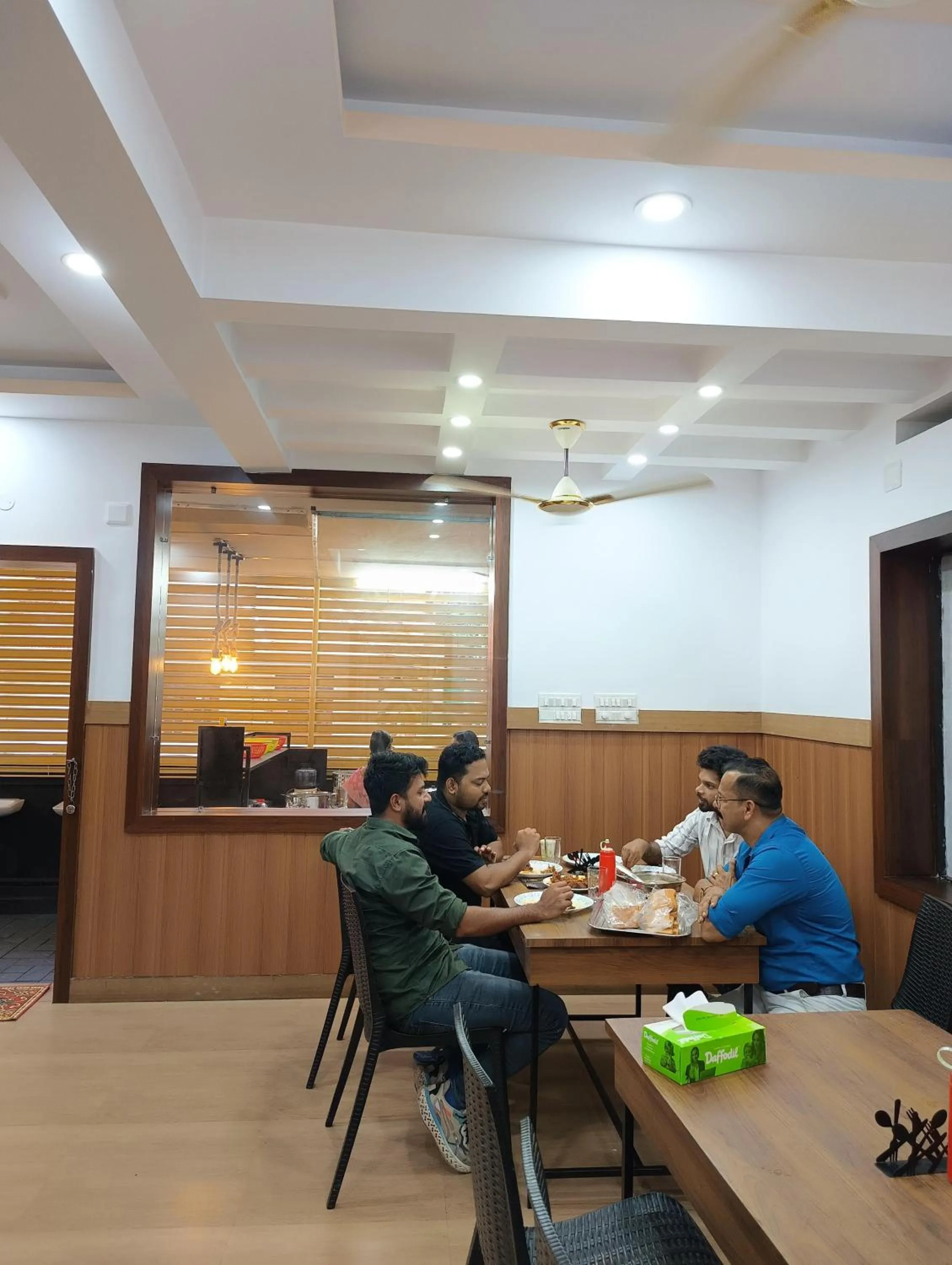 Restaurant/places to eat in Blue Bell Cochin Airport Hotel
