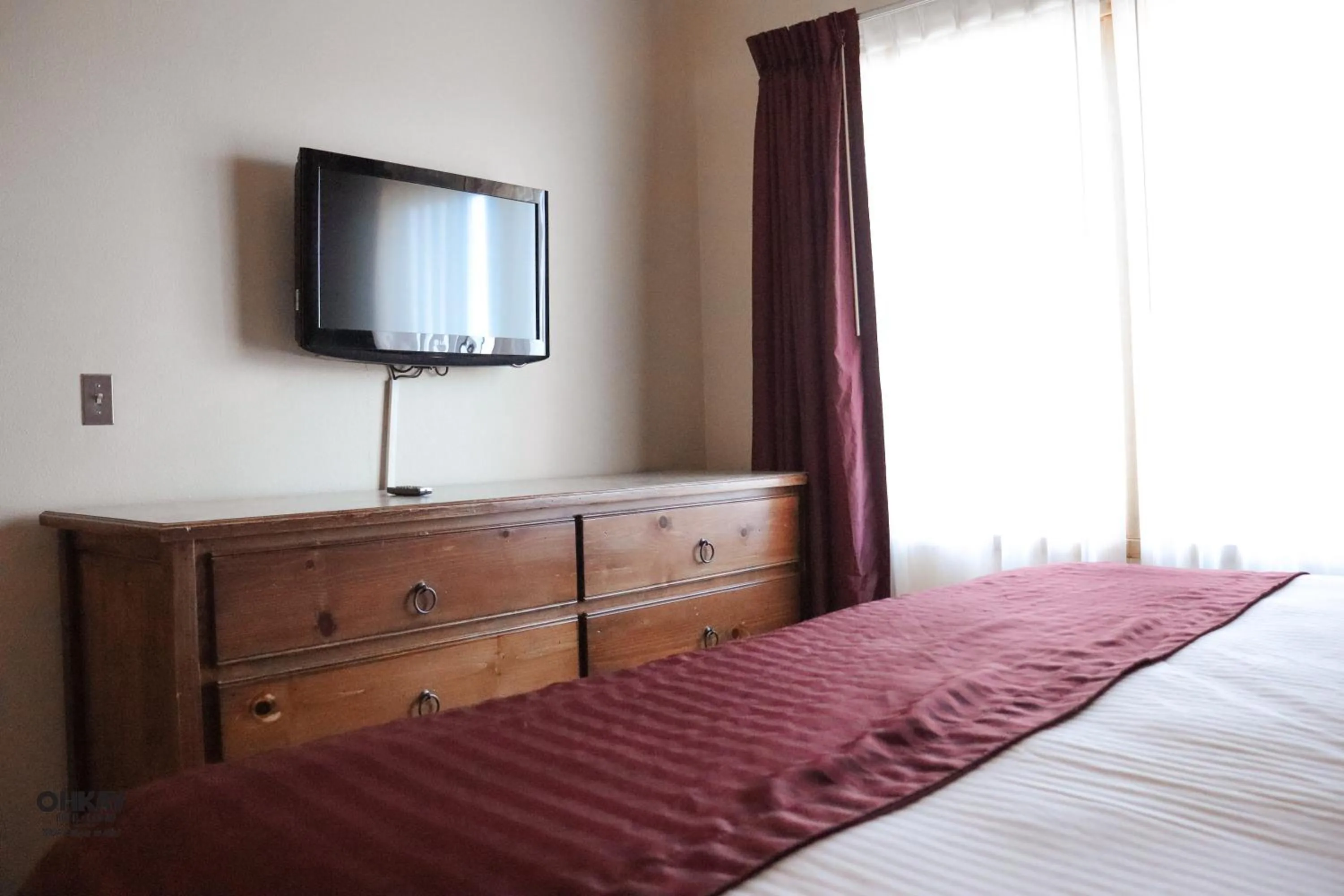 Bed in Ohkay Hotel Casino