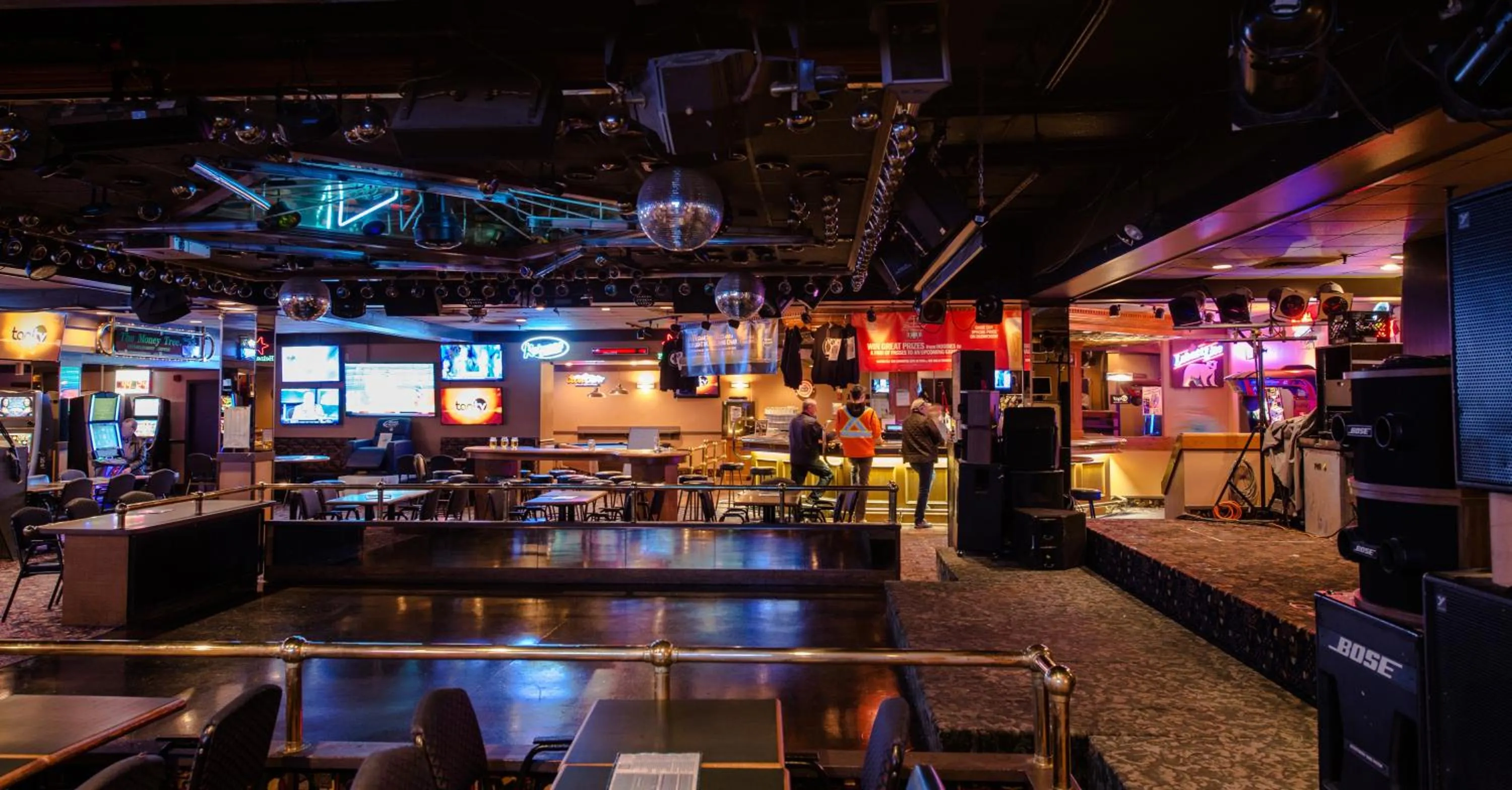 Lounge or bar in Assiniboine Gordon Inn on the Park