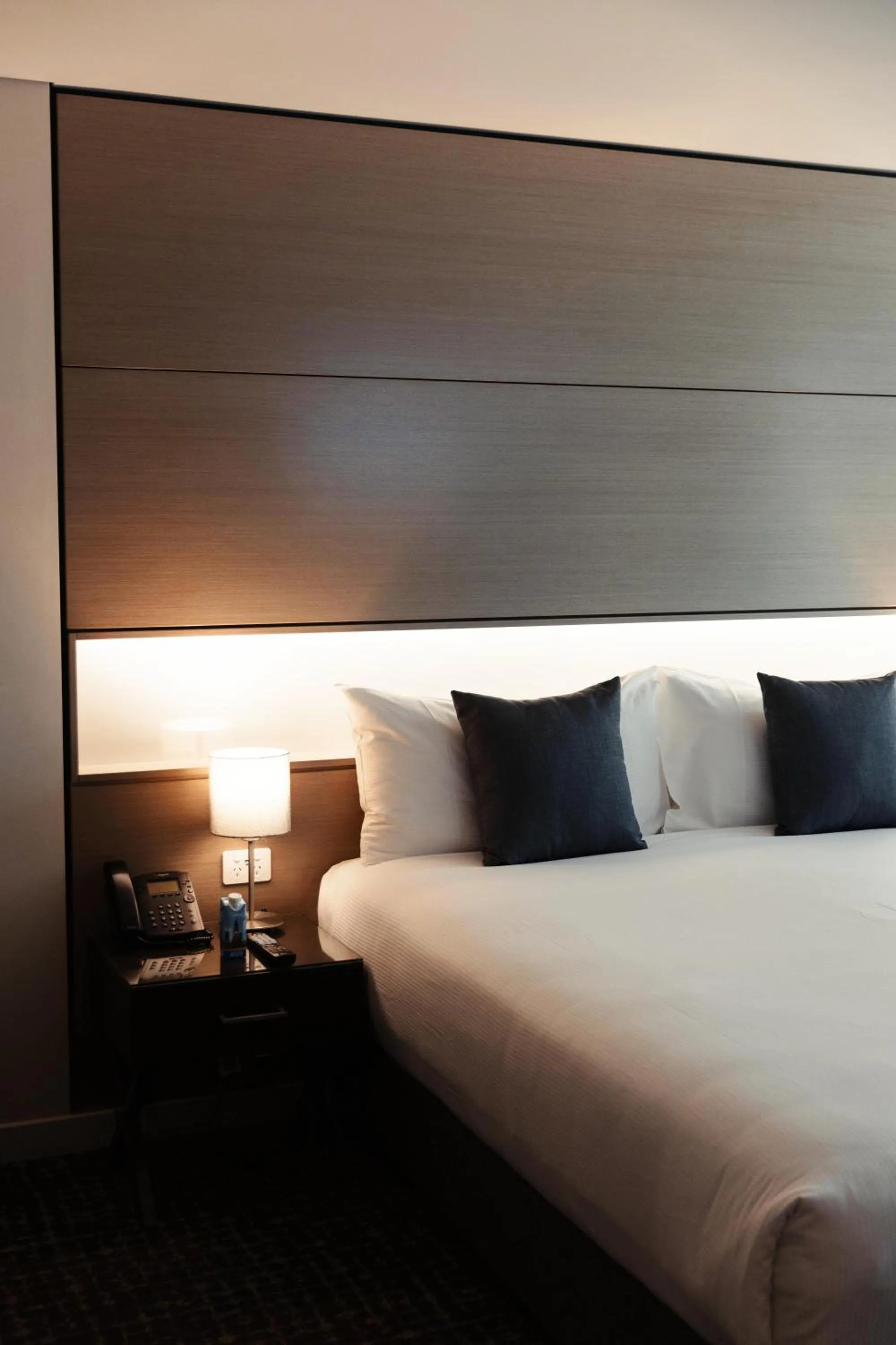 Property building, Bed in The Point Brisbane Hotel