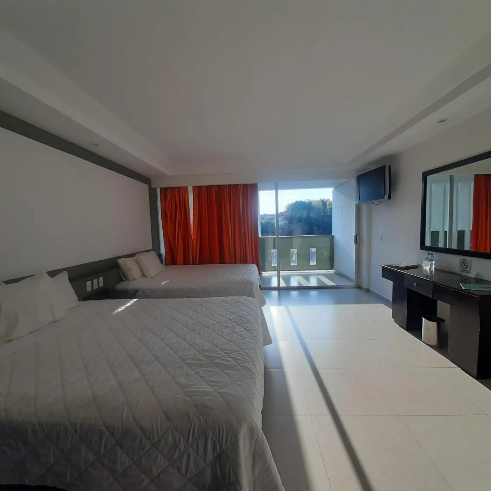 Bed in Hotel Borda Cuernavaca