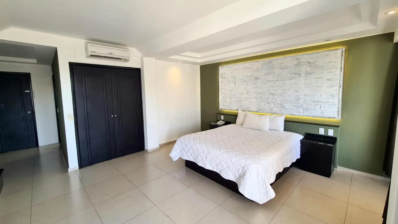 Bed in Hotel Borda Cuernavaca