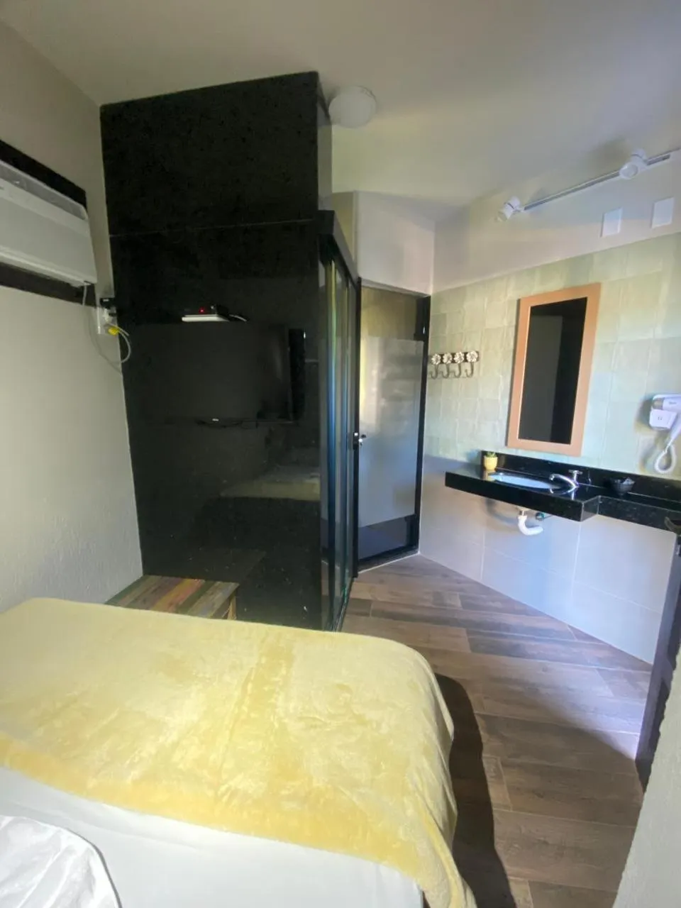 Bedroom, Bed in Hotel Casa Encantada