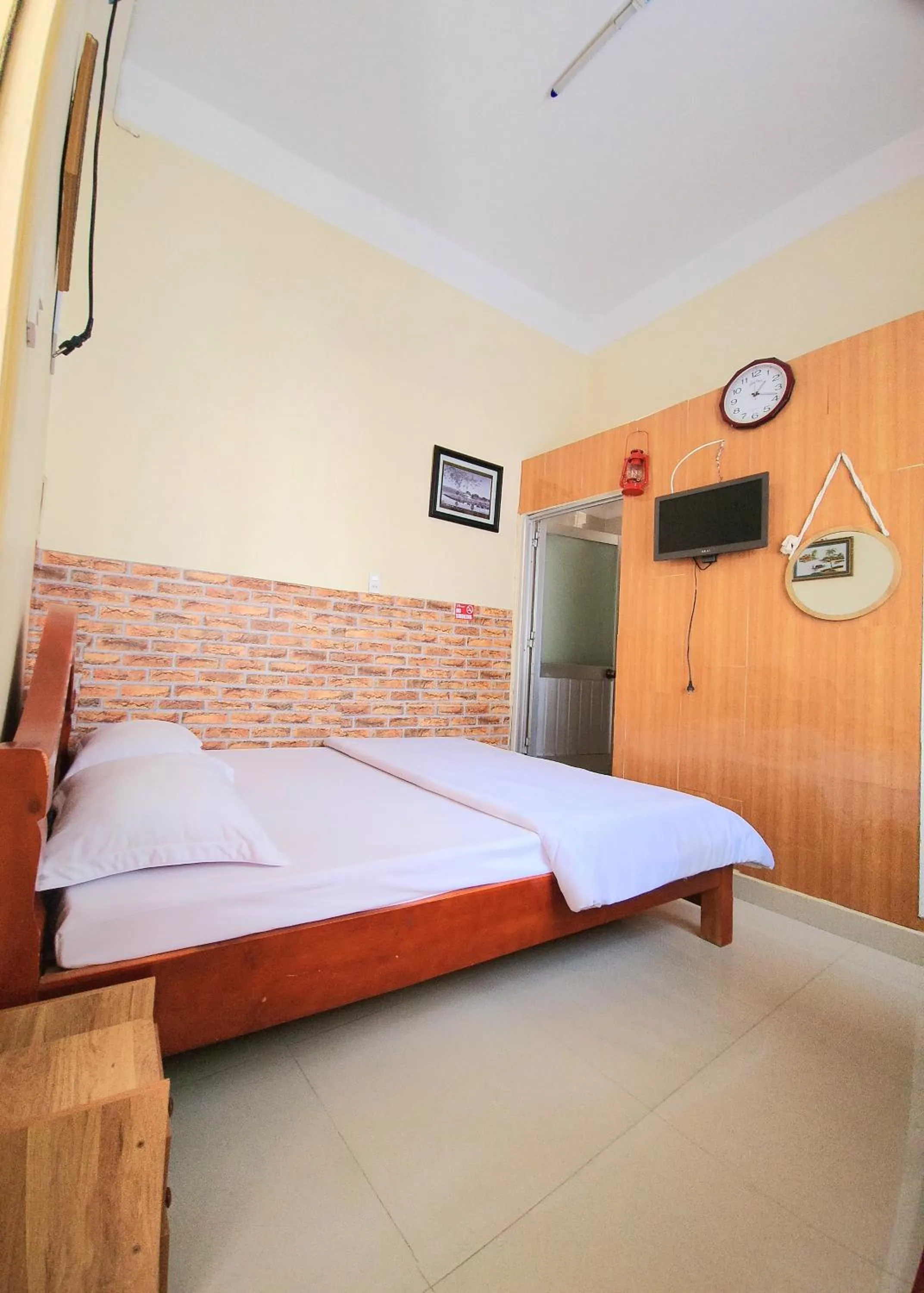 Bed in Bình Đào Hotel - Khách sạn ngay trung tâm giá rẻ