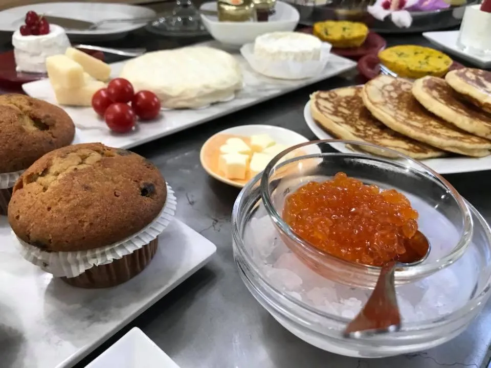 Food and drinks in Maison Petit Perlage B&B and Champagne