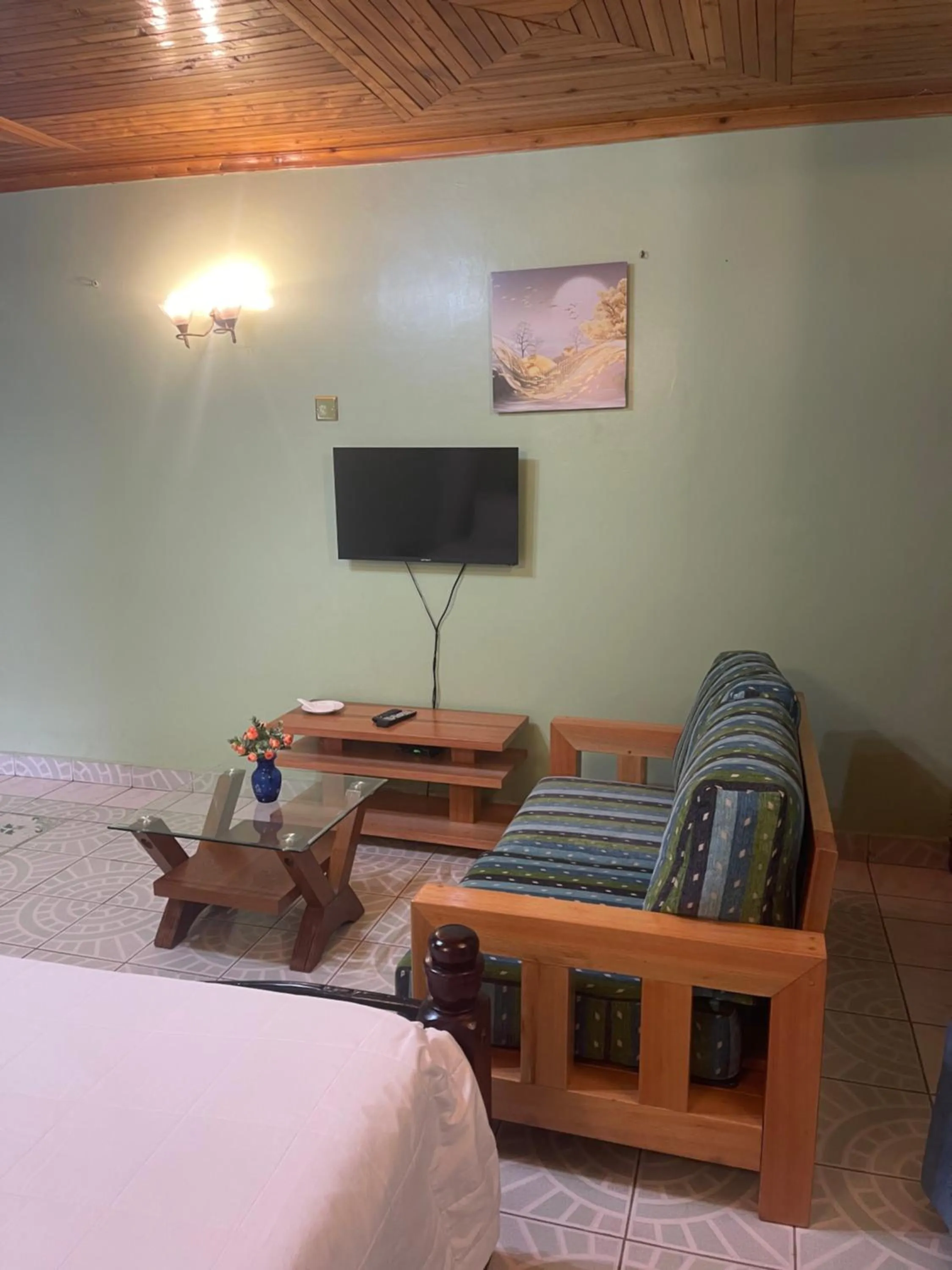 Palm Nest - Near JKIA