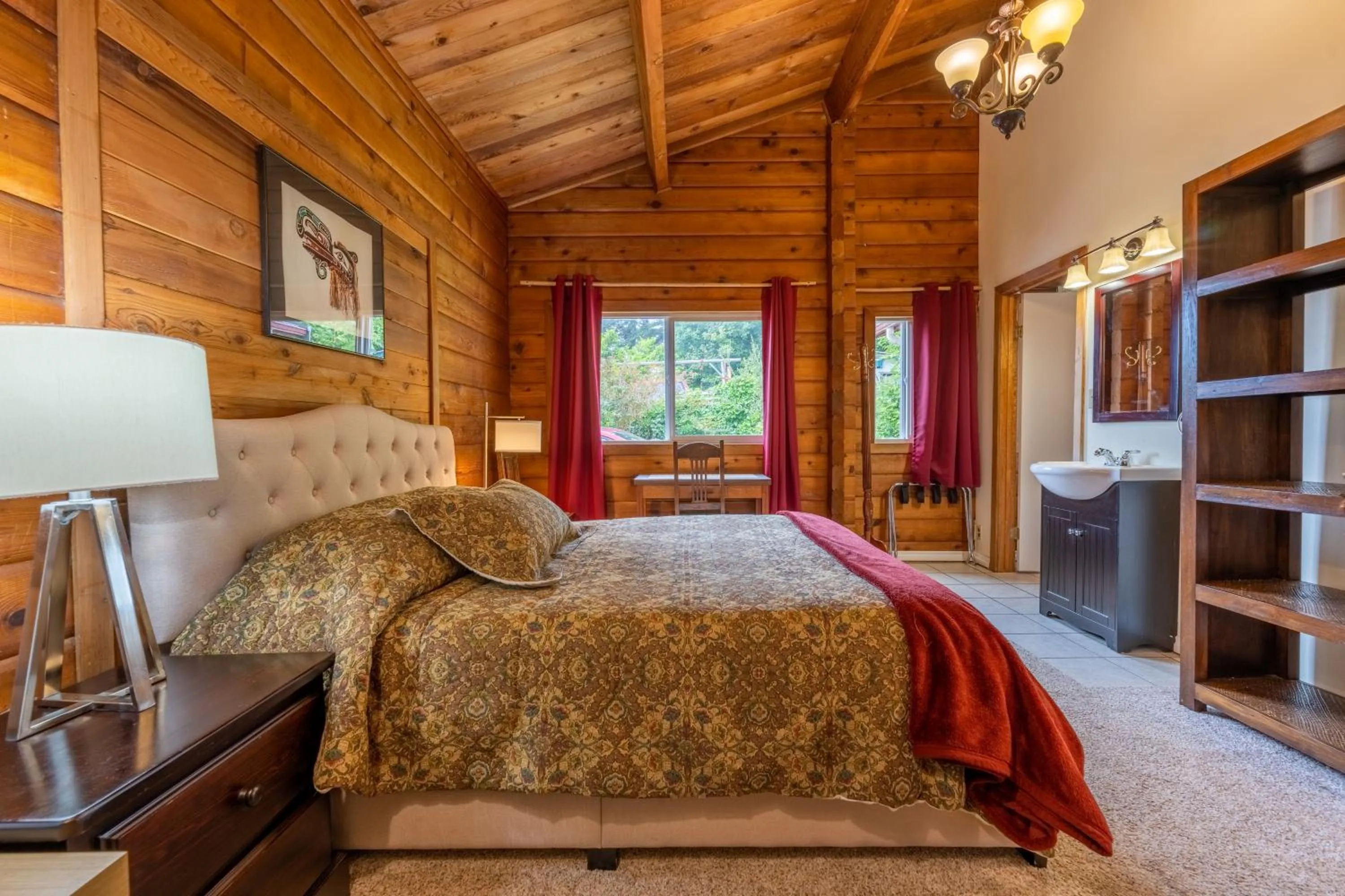 Bed in Alert Bay Lodge