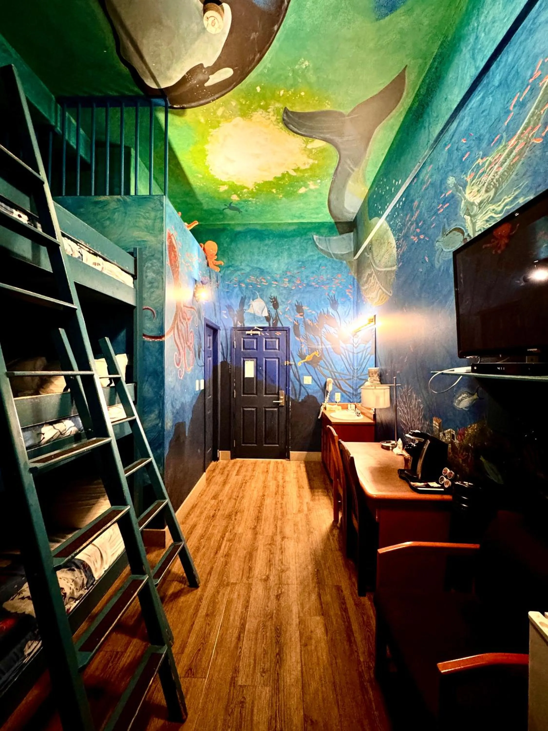 Super 8 by Wyndham Castlegar BC