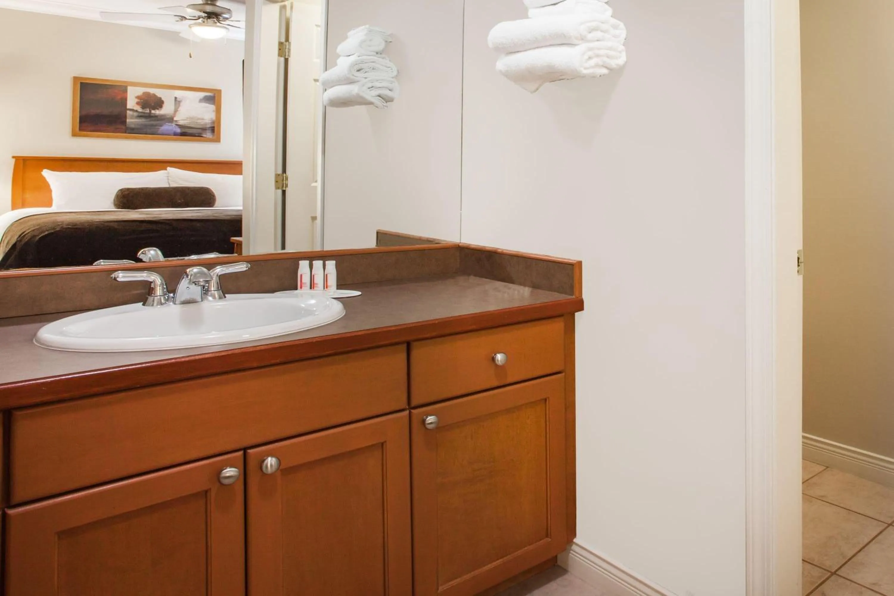 Bathroom in Super 8 by Wyndham Castlegar BC