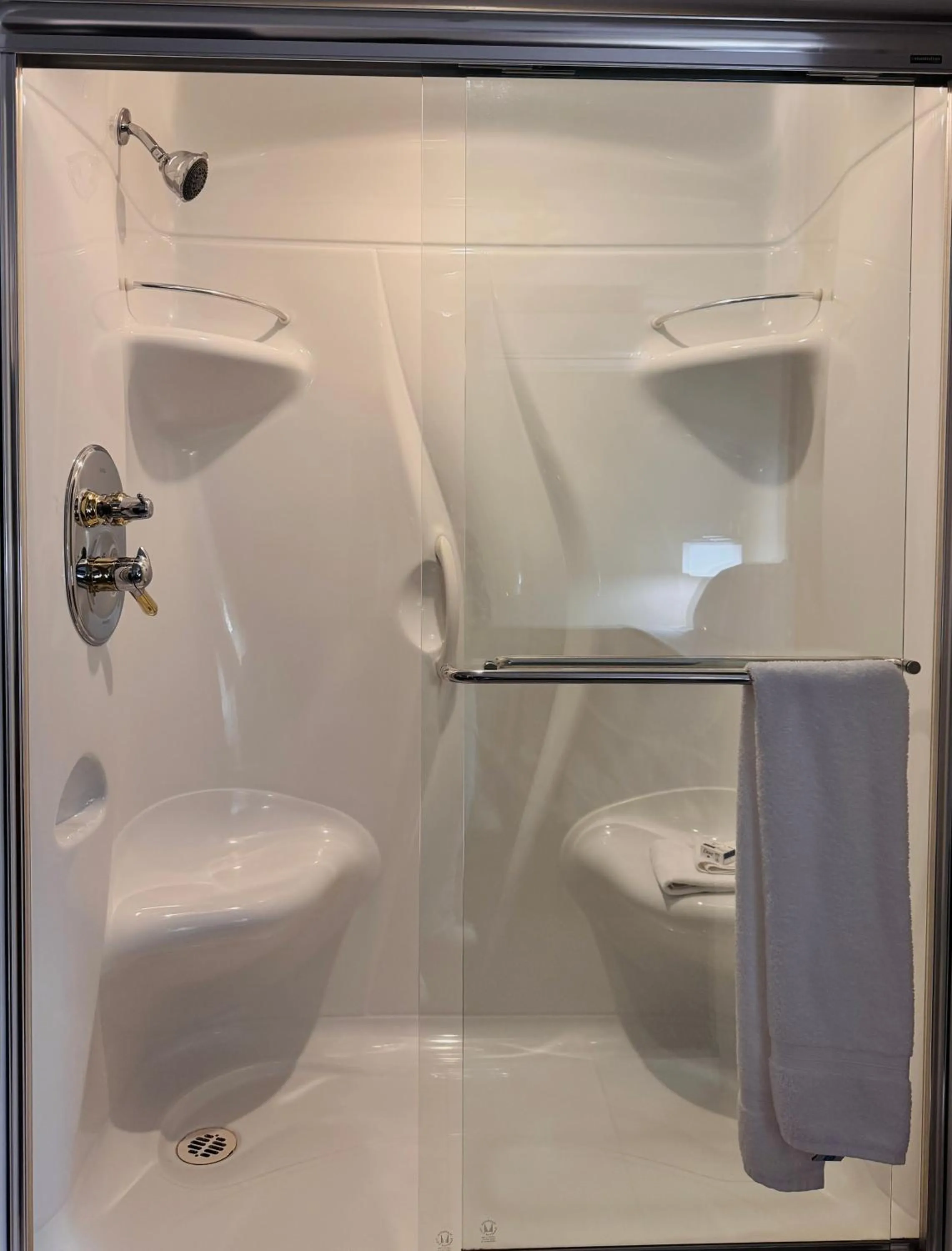 Shower in Super 8 by Wyndham Castlegar BC