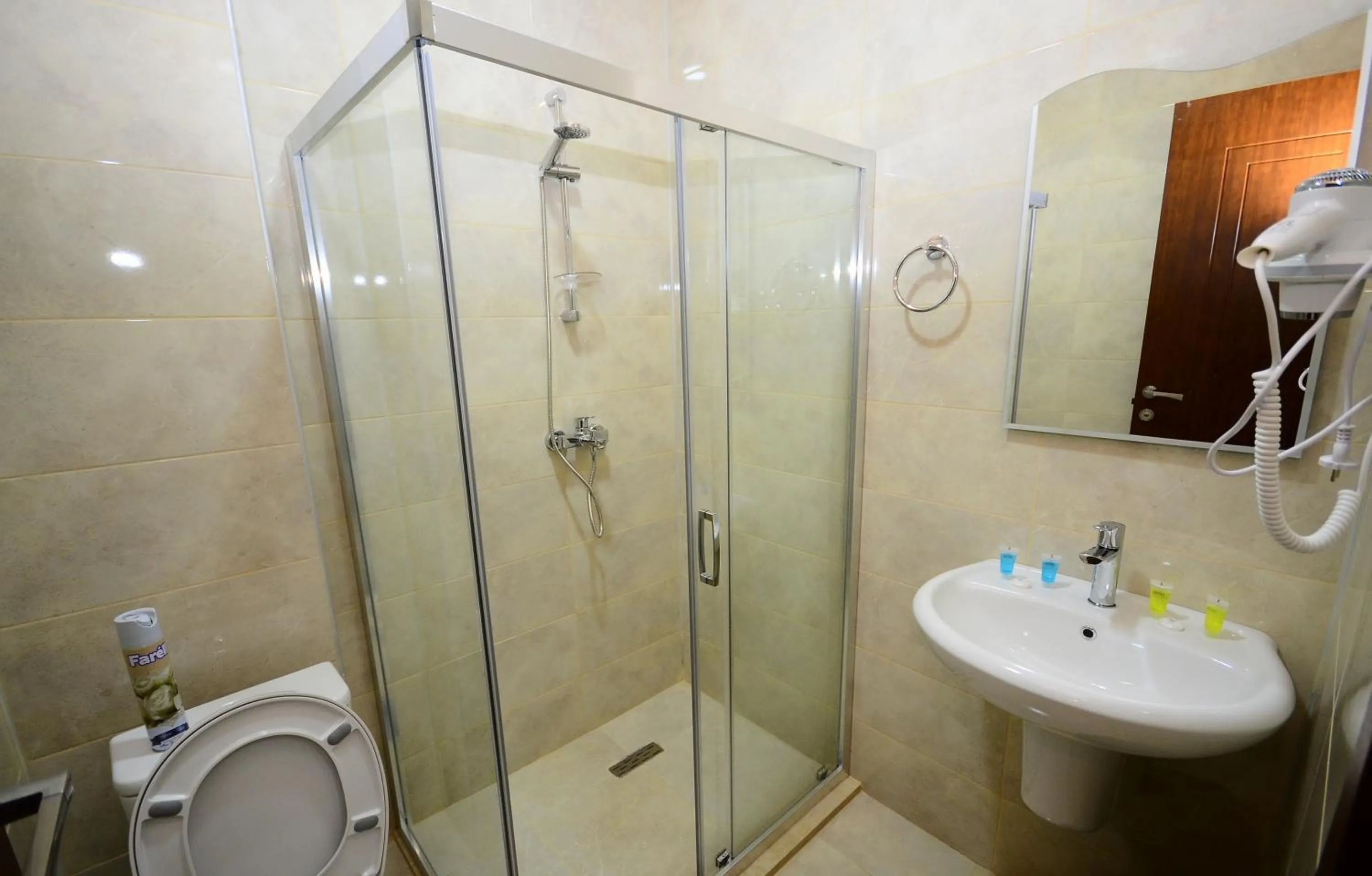 Bathroom in Hotel 725 B