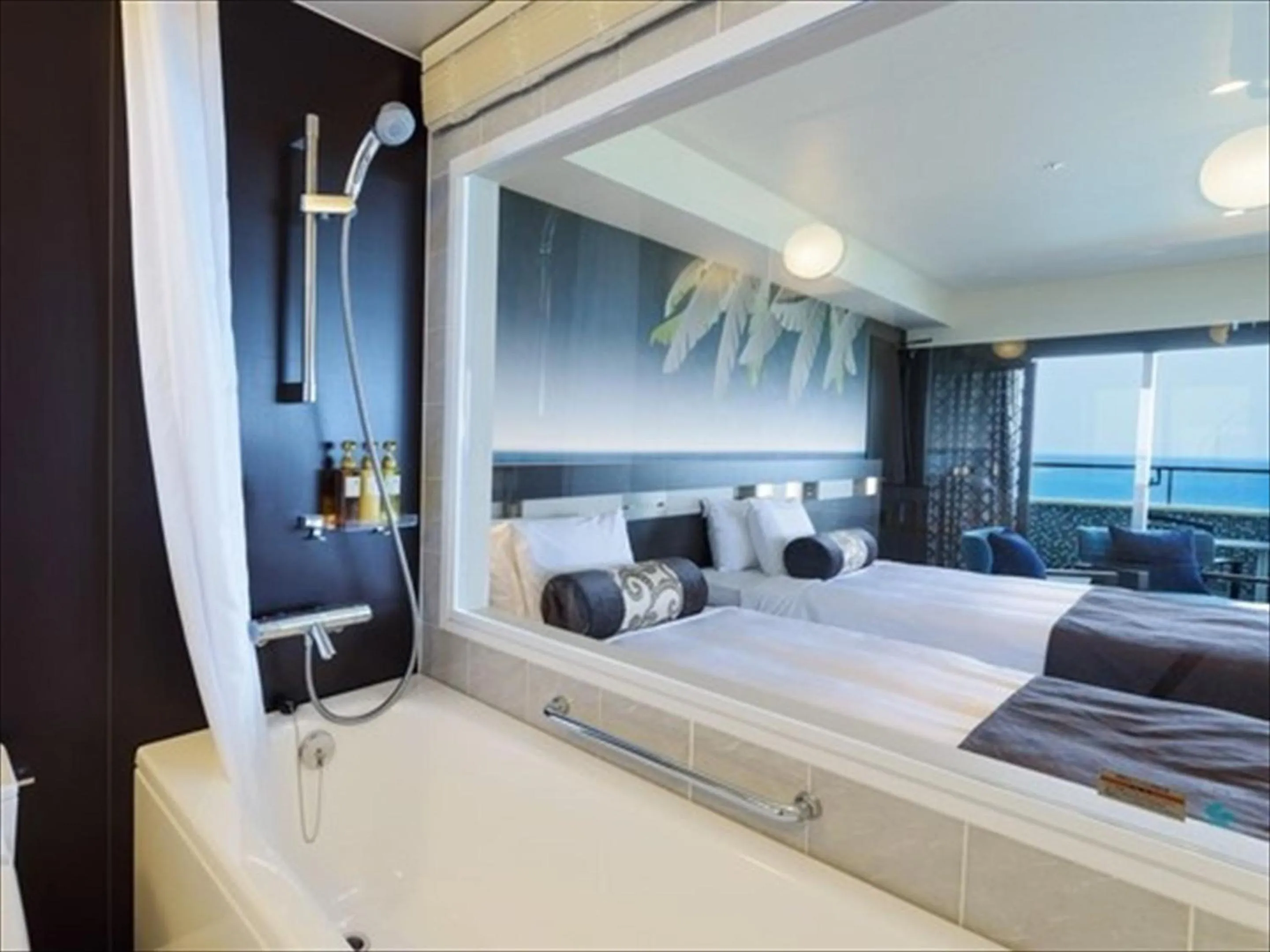 Bathroom in Kanehide Kise Beach Palace