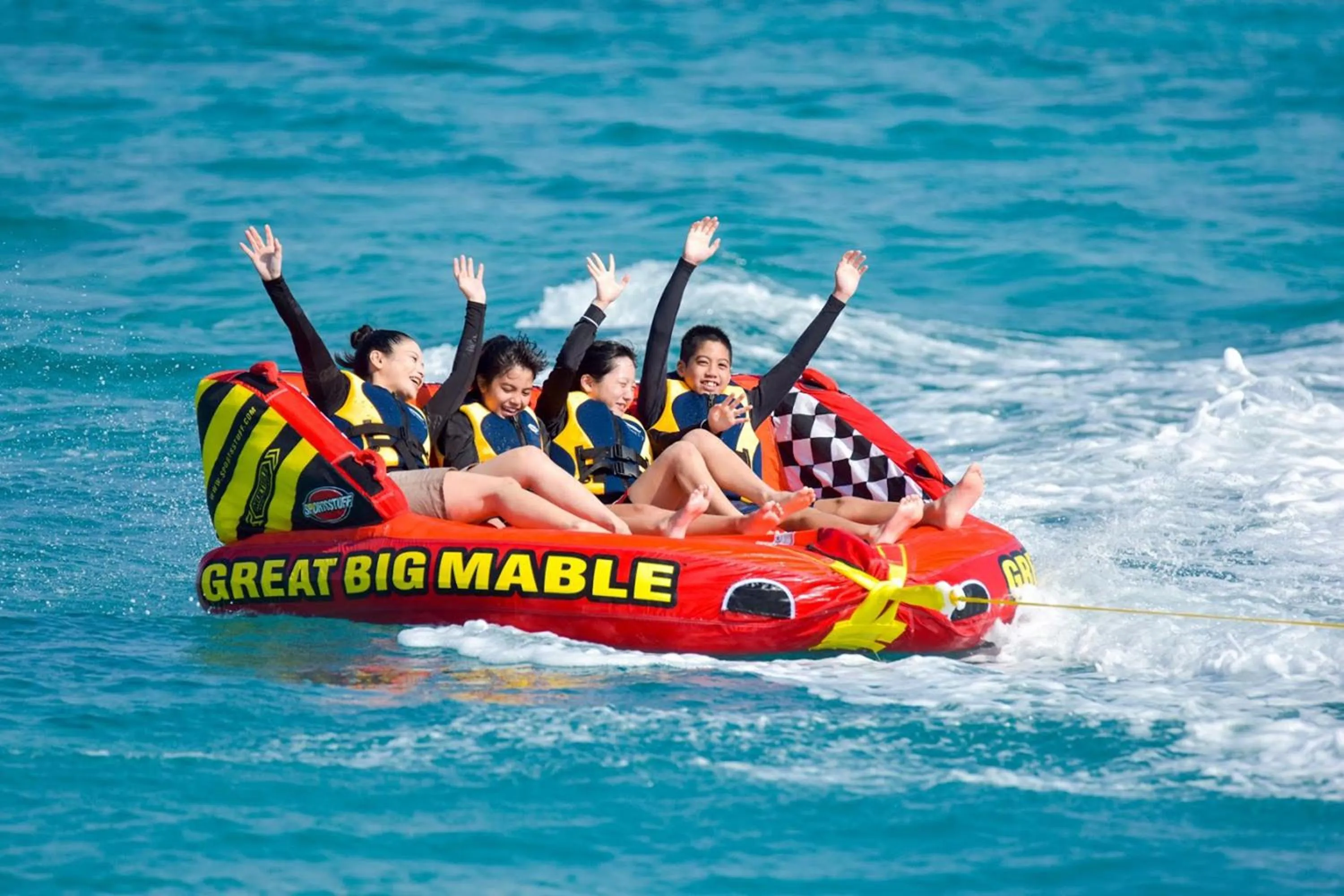 Sports in Kanehide Kise Beach Palace