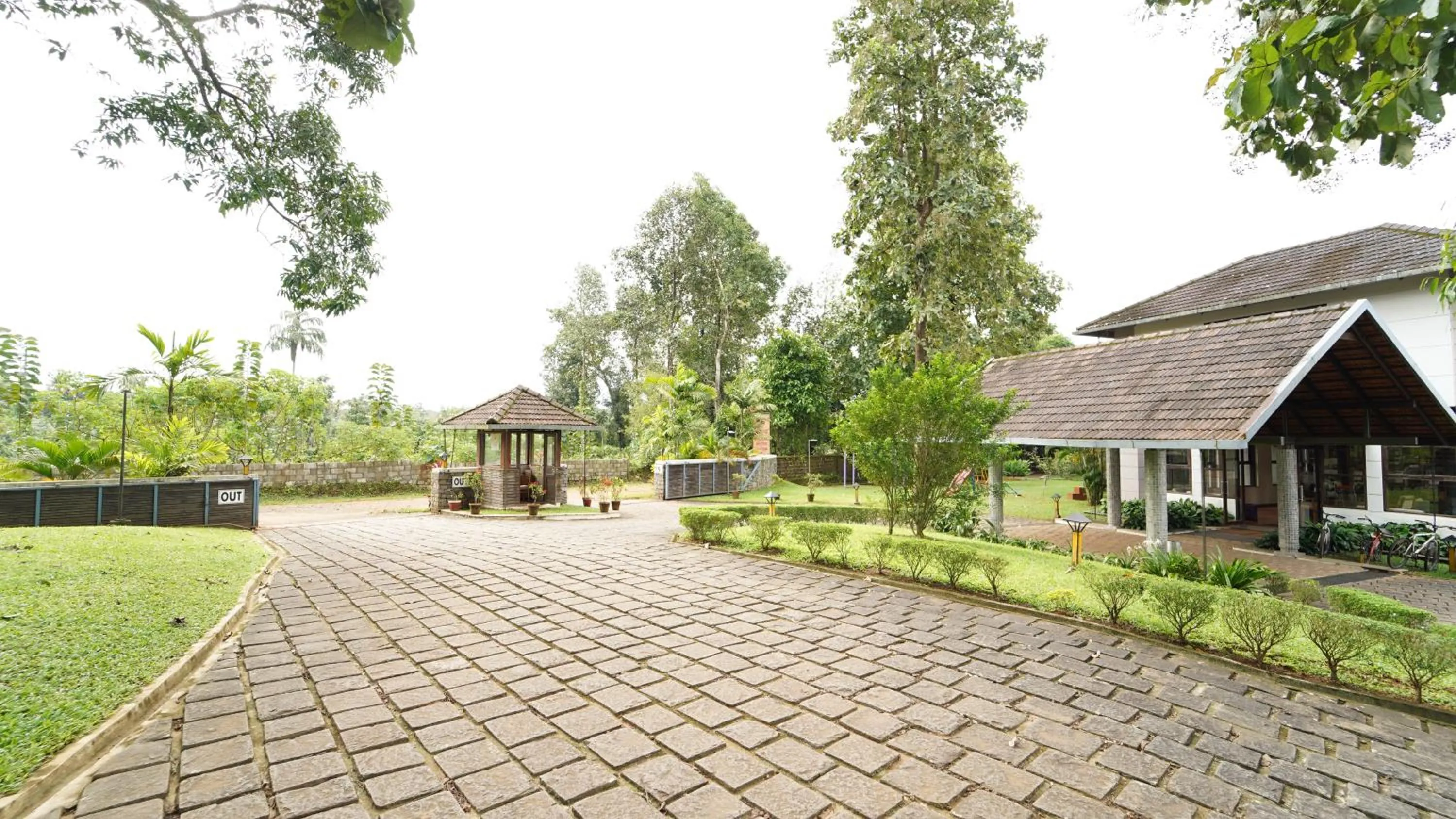 Property building in Whispering Waters