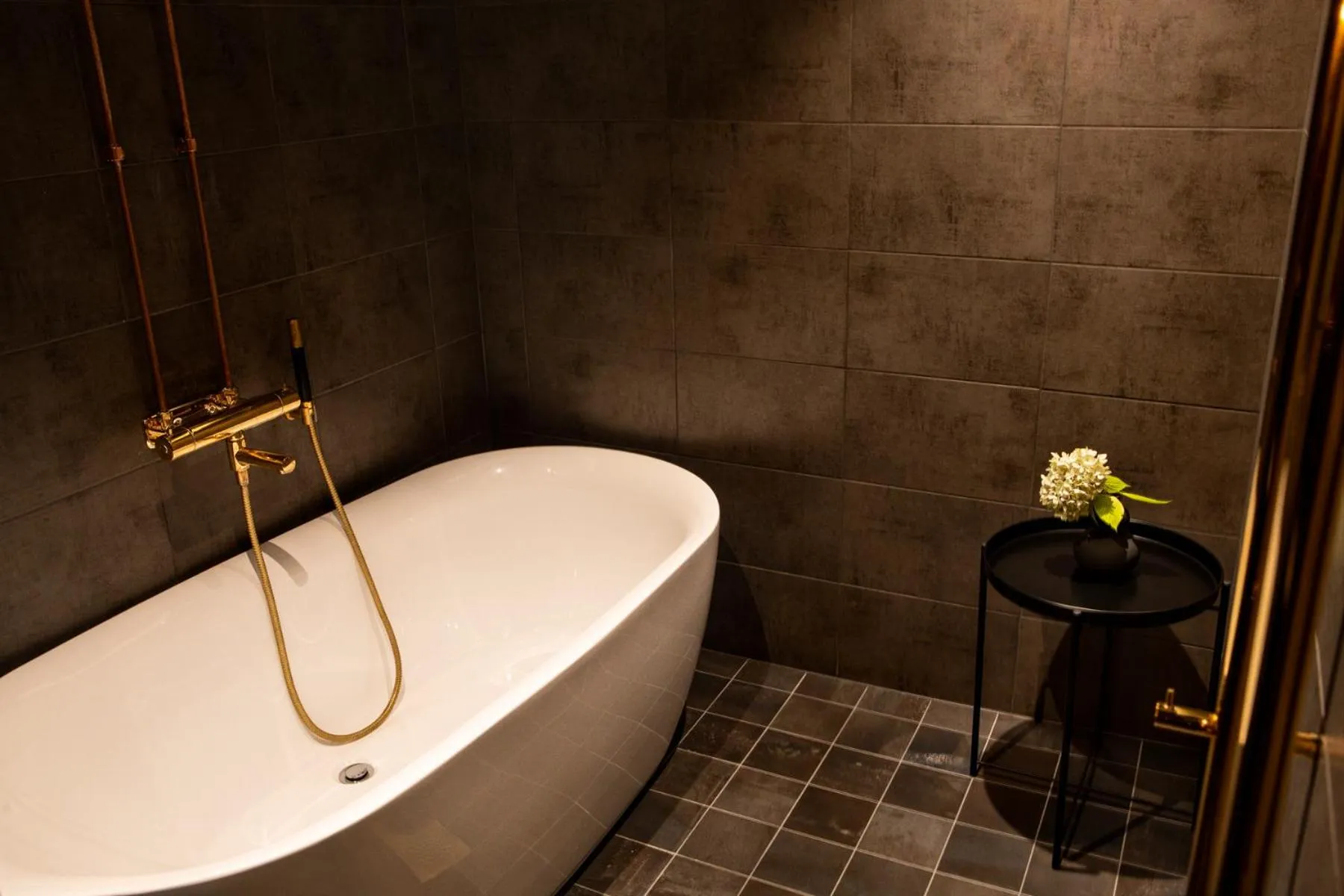 Bath in Hotel Arkipelag