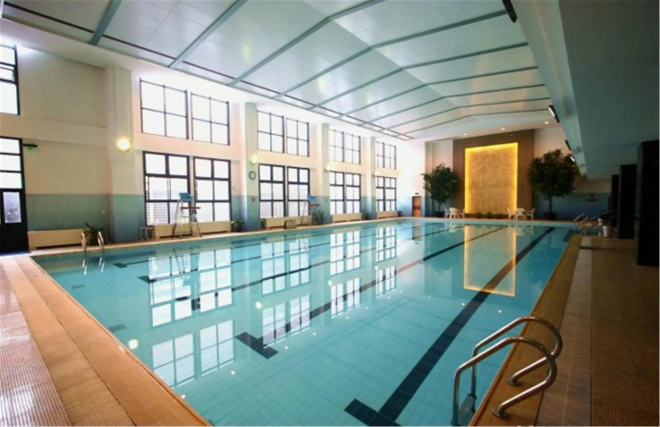 Swimming pool in Yingyuan Hotel