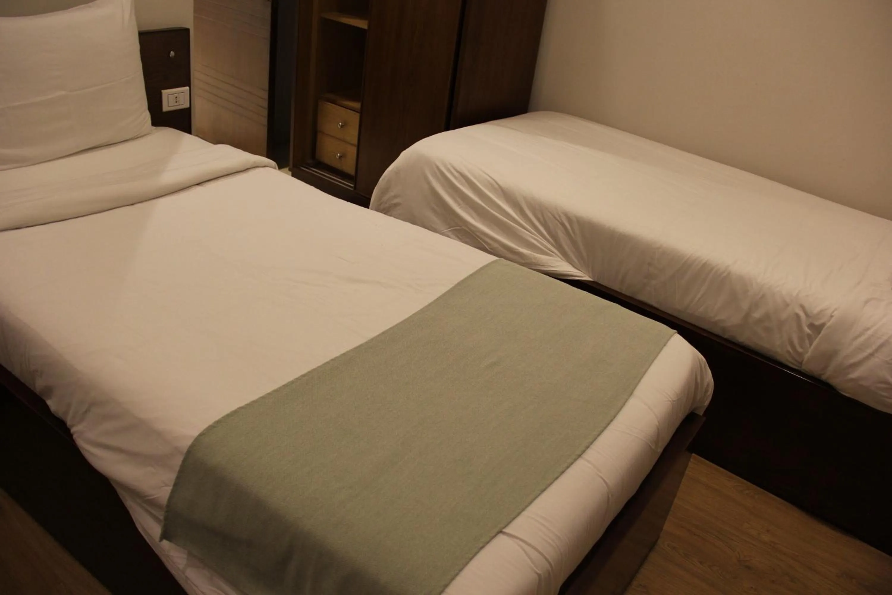 Bed in Elysees Hotel Tahrir Square