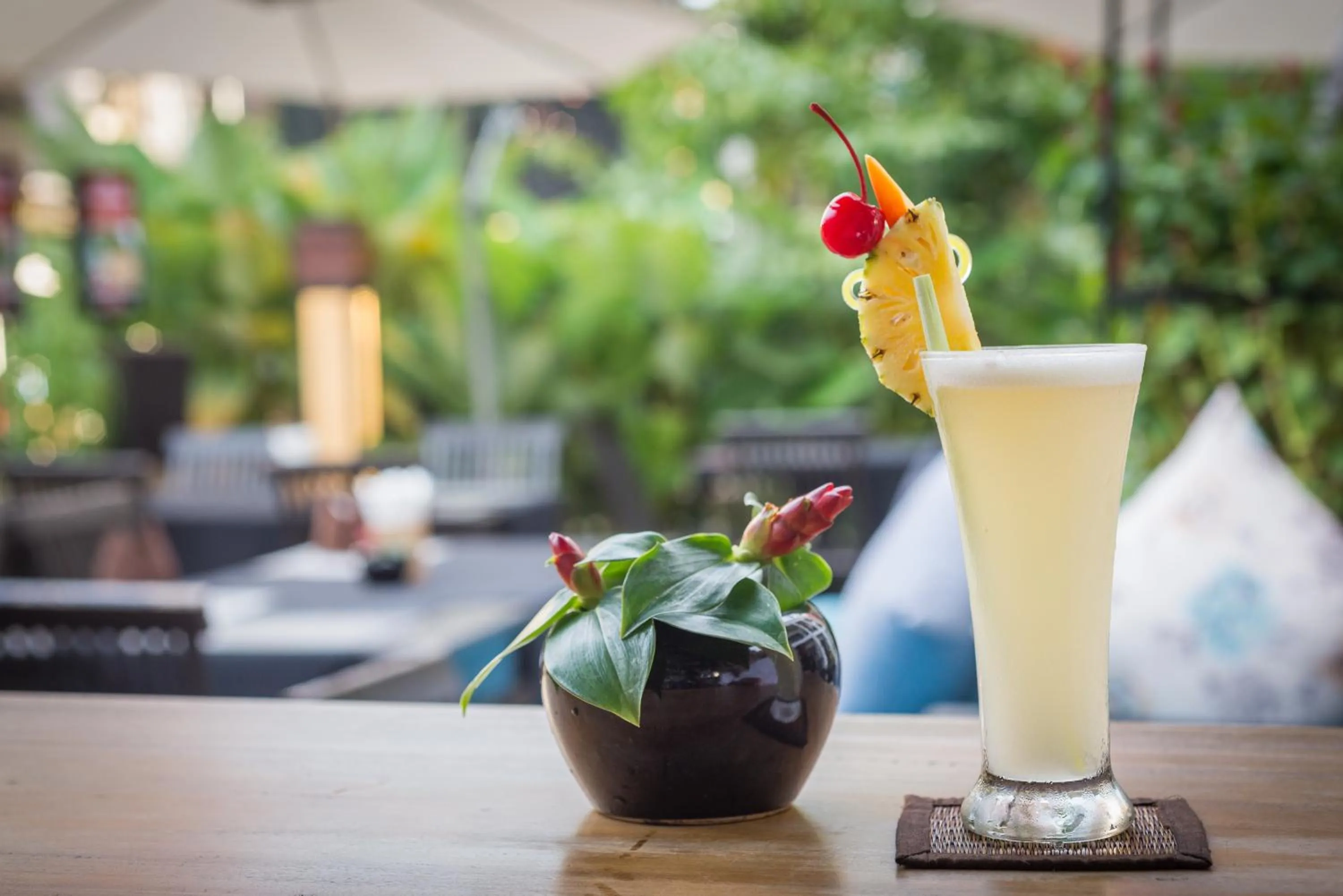 Alcoholic drinks in Apsara Centrepole Hotel