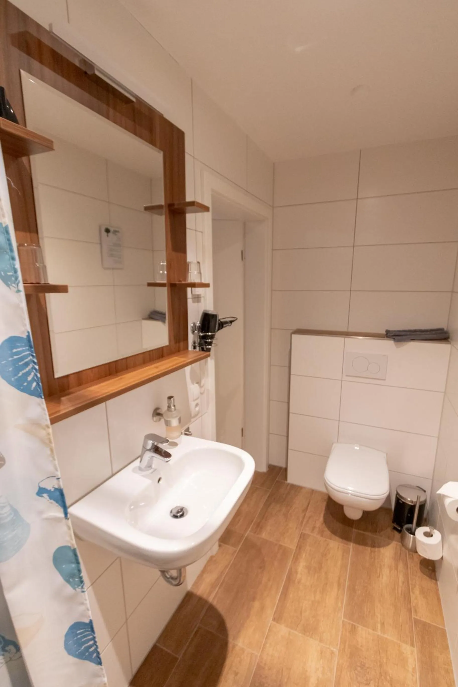 Bathroom in Motel Am Bürgerpark