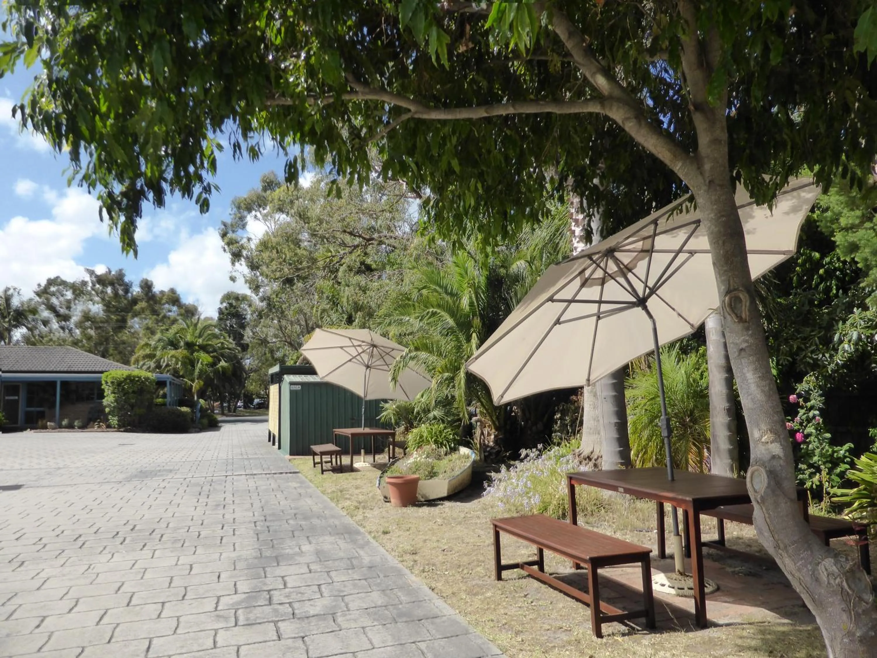 Balcony/Terrace in The Balnarring Motel