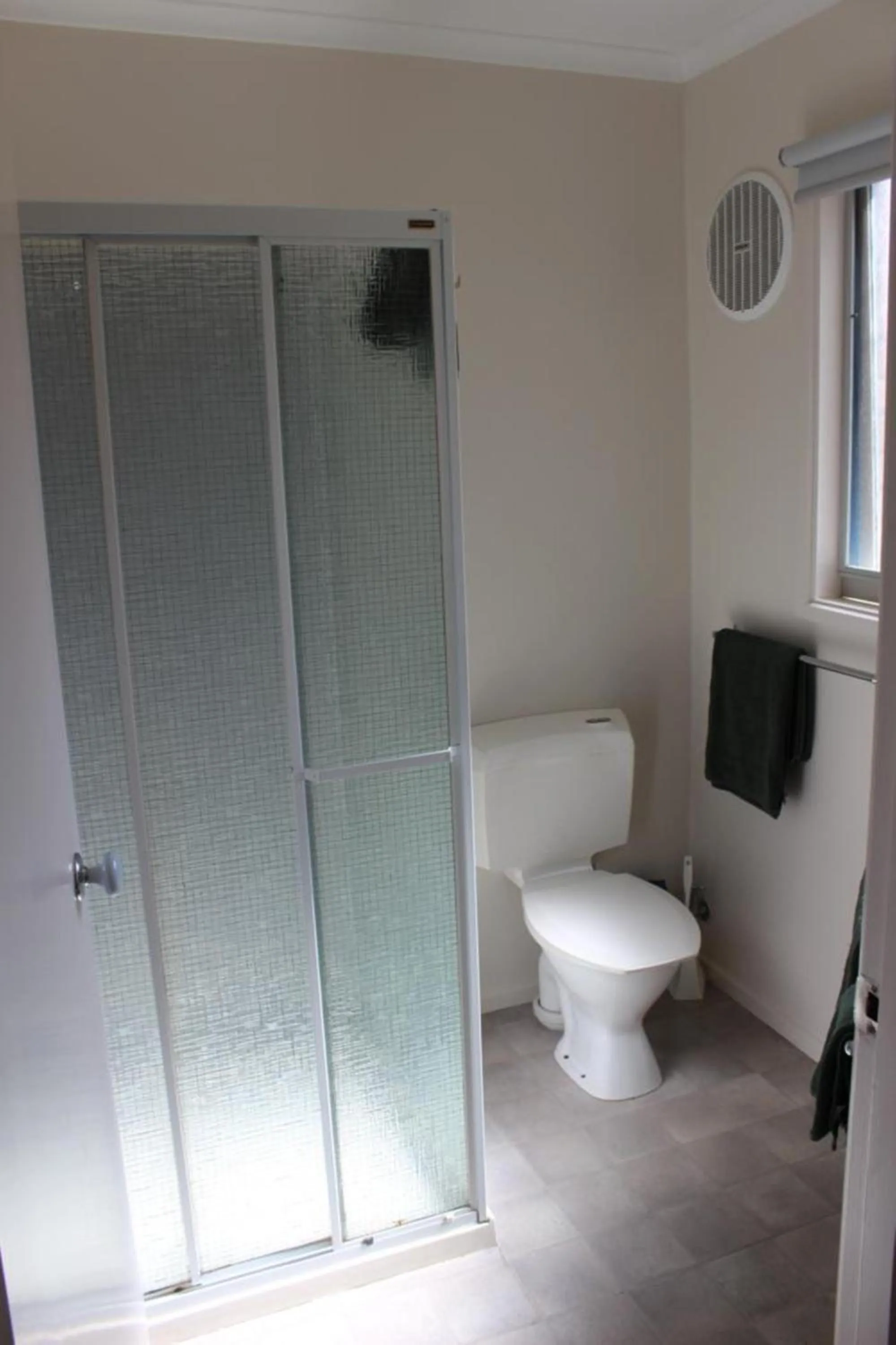 Bathroom in The Balnarring Motel