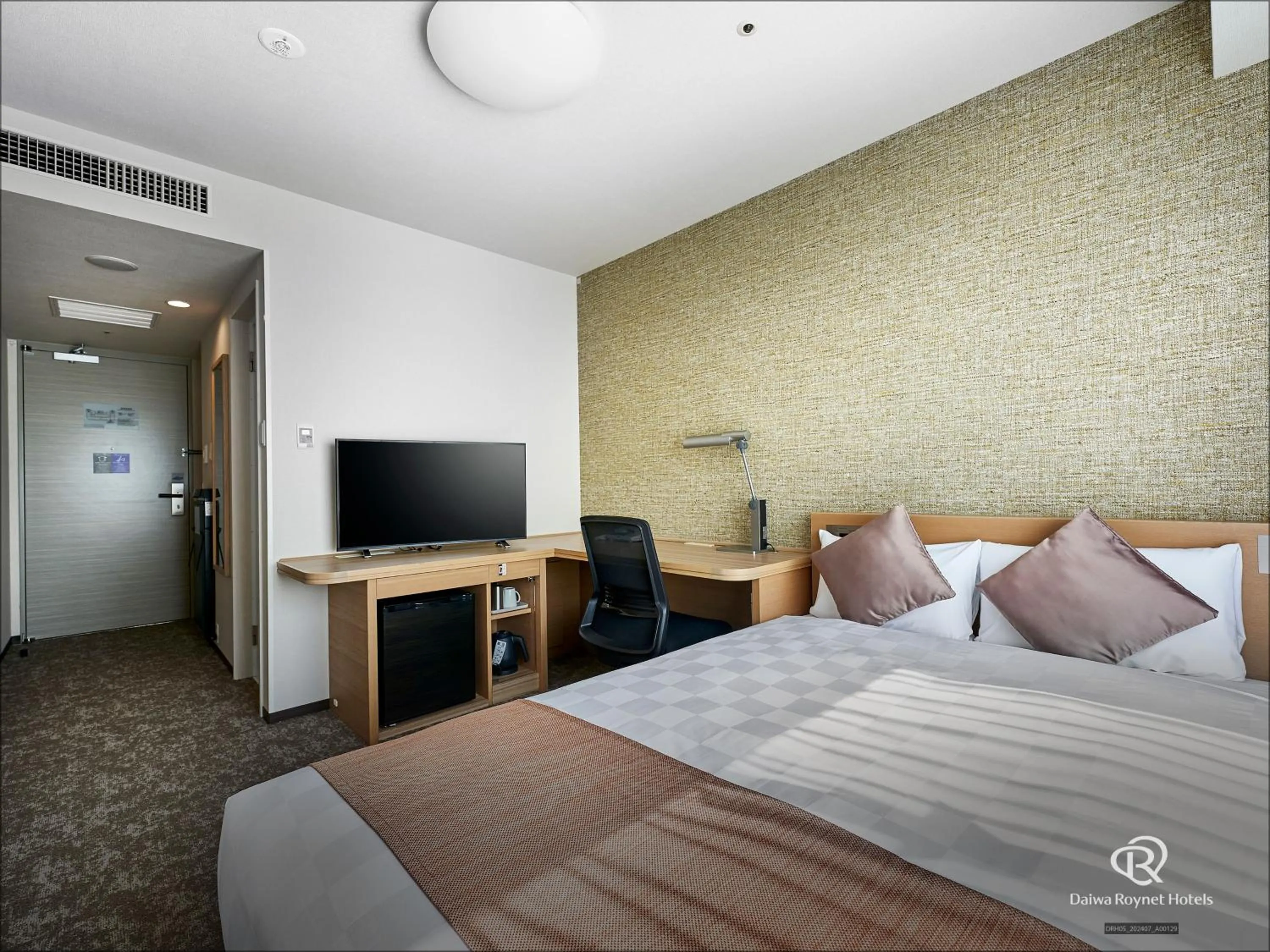 Bedroom, Bed in Daiwa Roynet Hotel Kyoto-Hachijoguchi