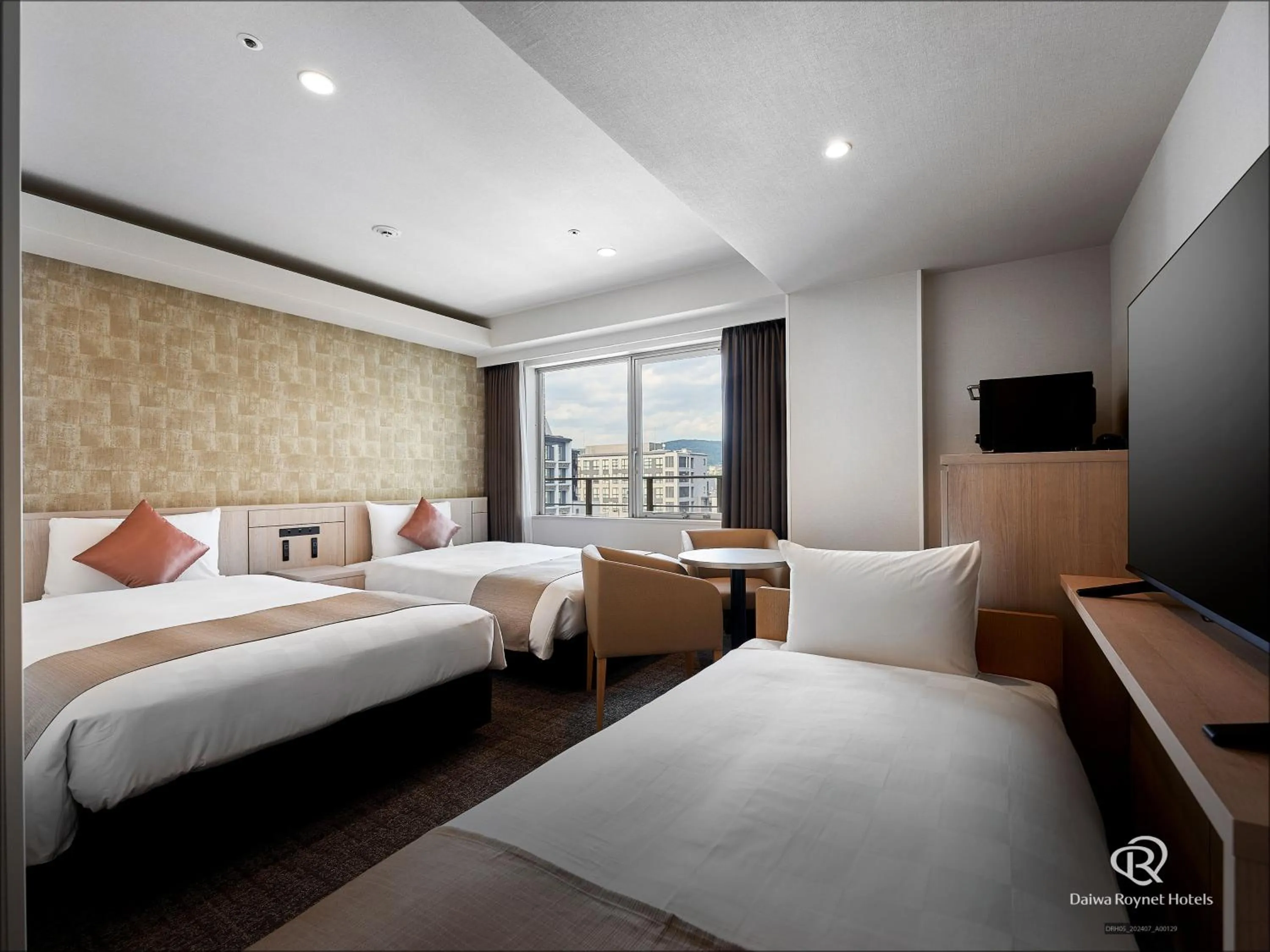 Bedroom, Bed in Daiwa Roynet Hotel Kyoto-Hachijoguchi