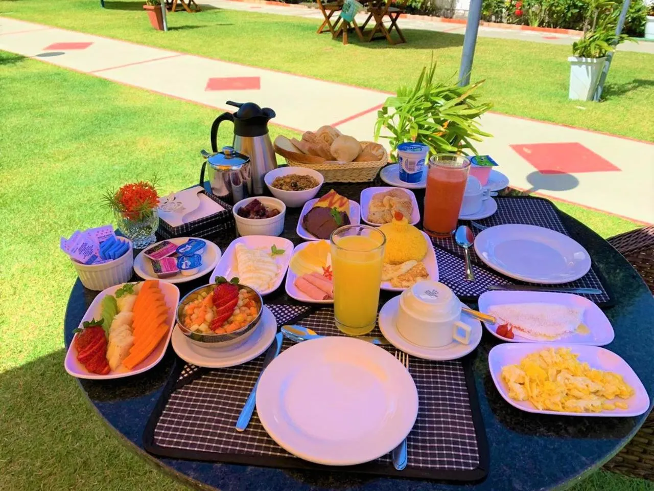 Breakfast in Pousada Polymar