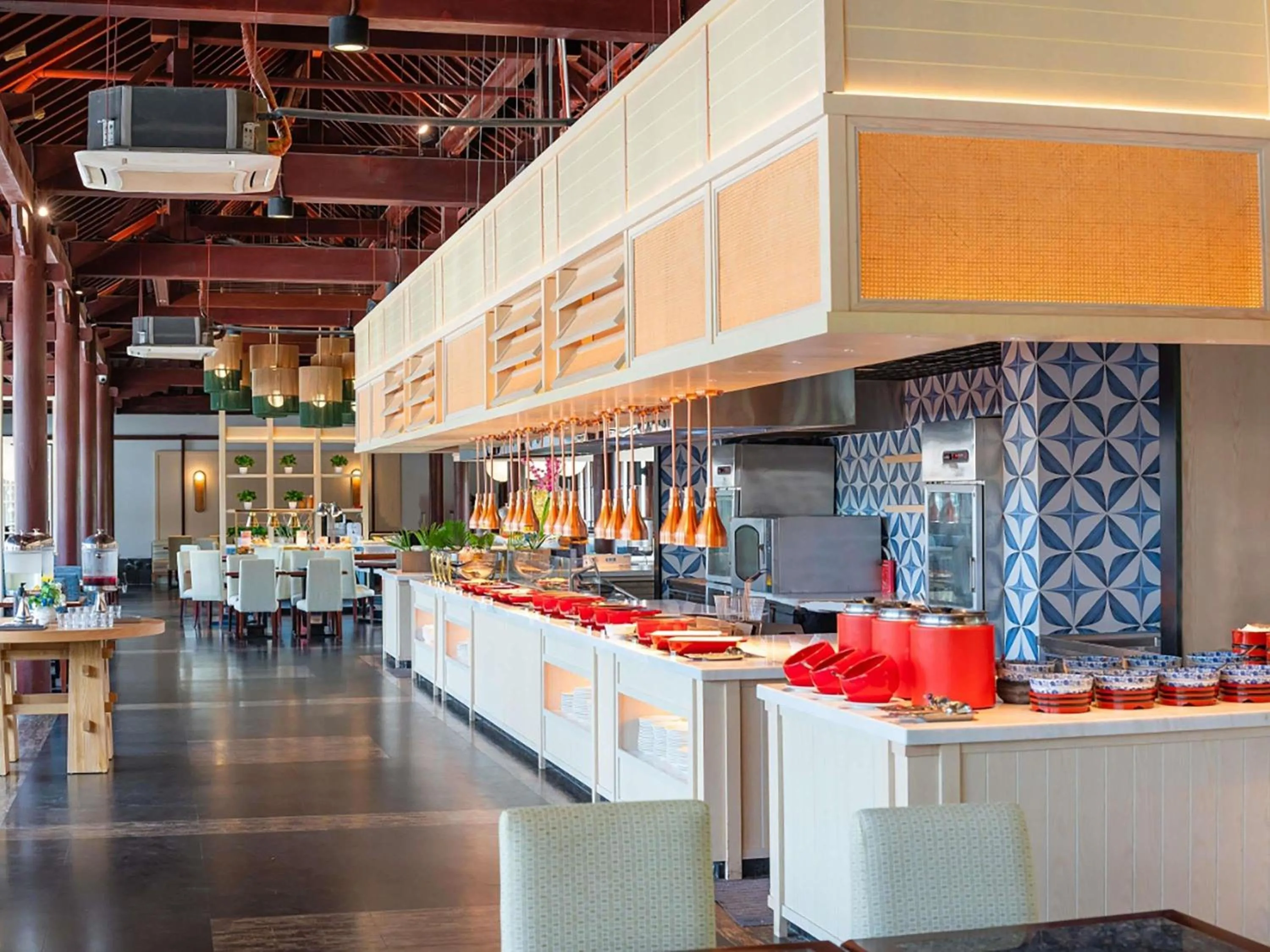 Restaurant/places to eat in Swissôtel & Spa Sanya Yalong Bay