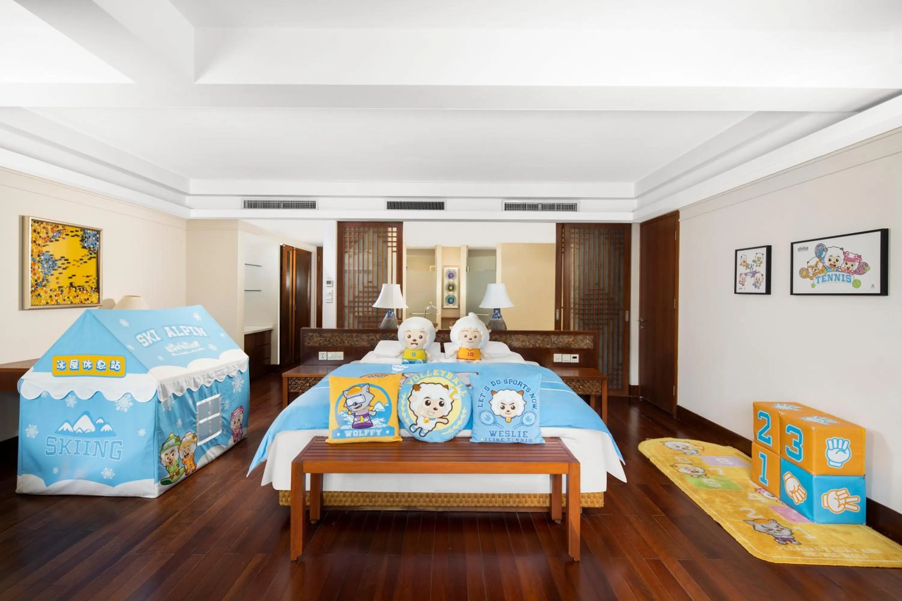 Photo of the whole room in Swissôtel Sanya Yalong Bay