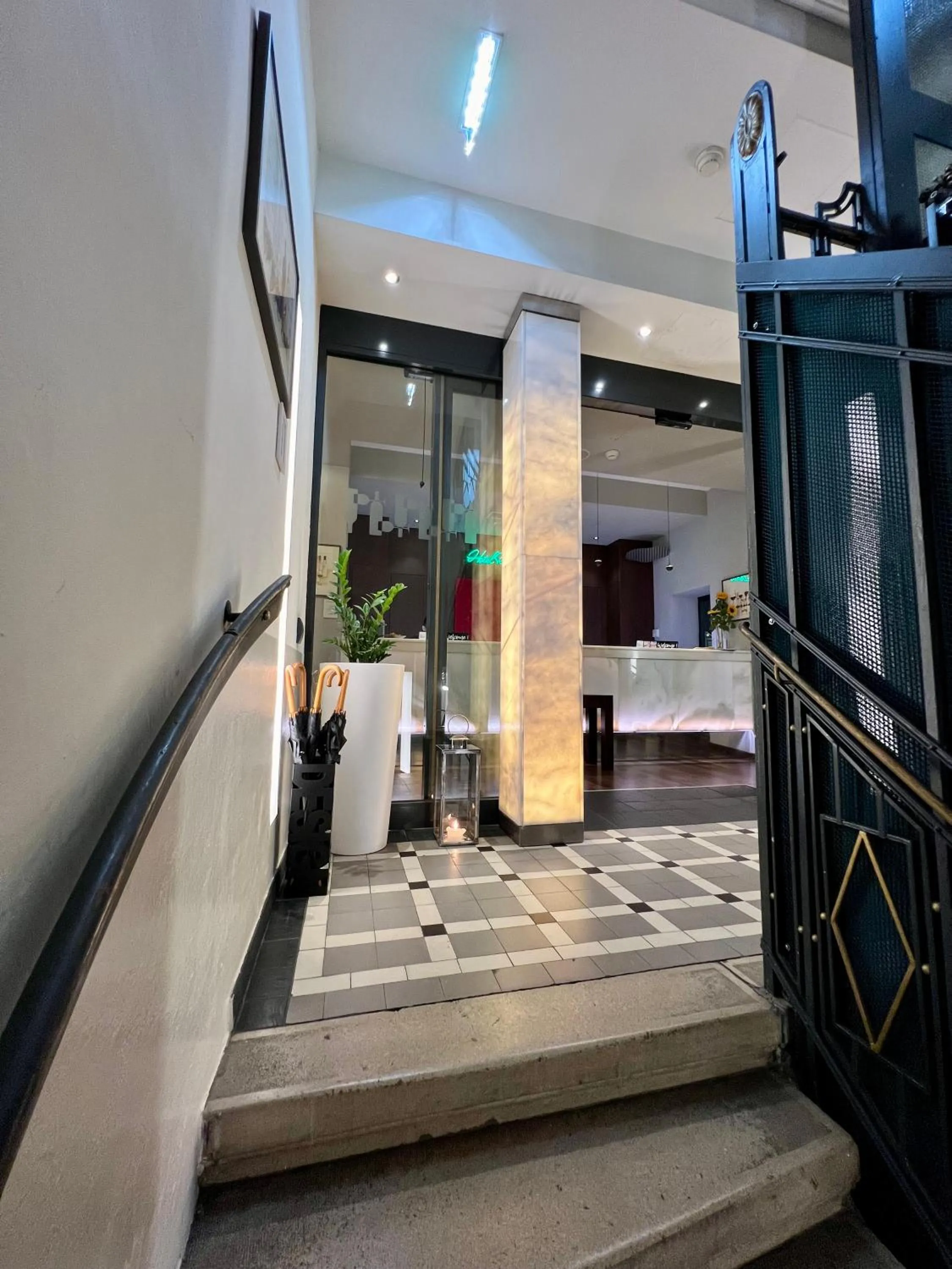 Lobby or reception, Bed in Hotel Rathaus - Wein & Design