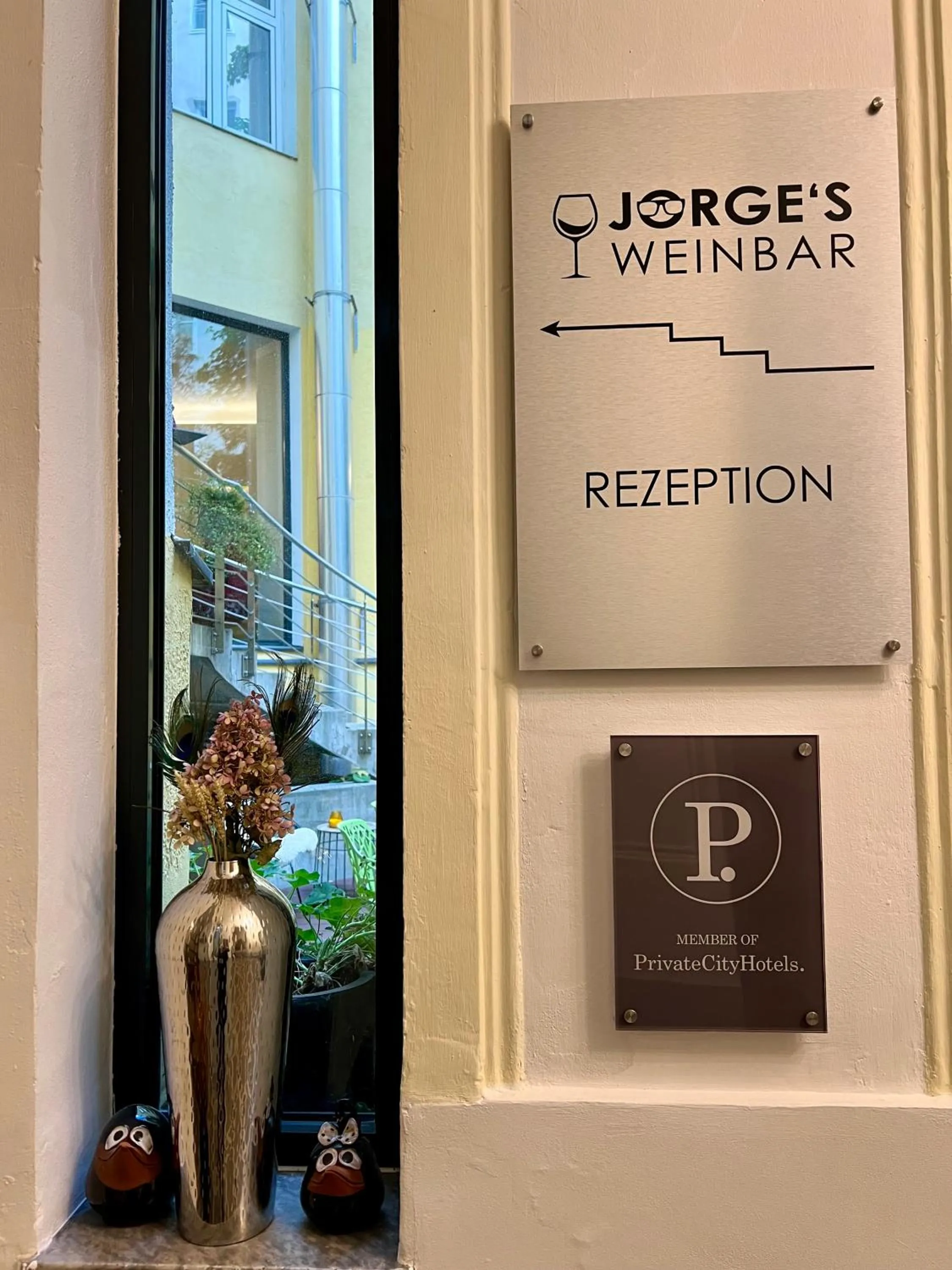 Facade/entrance in Hotel Rathaus - Wein & Design