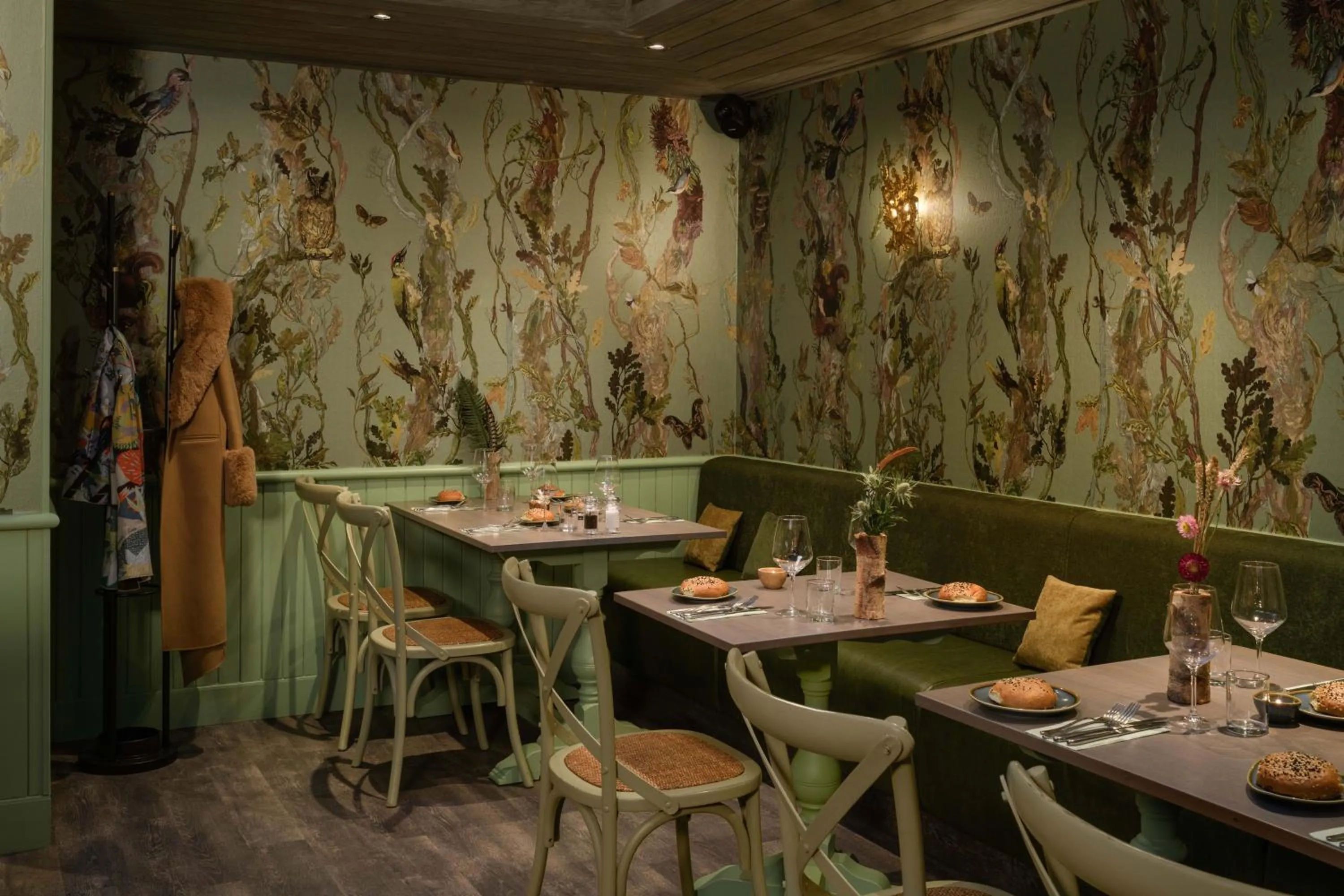 Restaurant/places to eat in Meikleour Arms Hotel & Restaurant