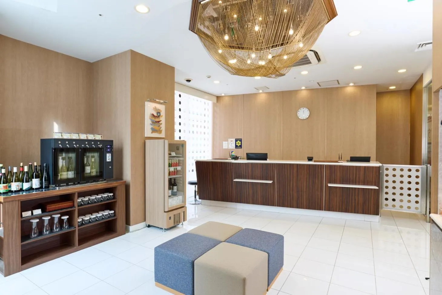 Lobby or reception in Ginza International Hotel