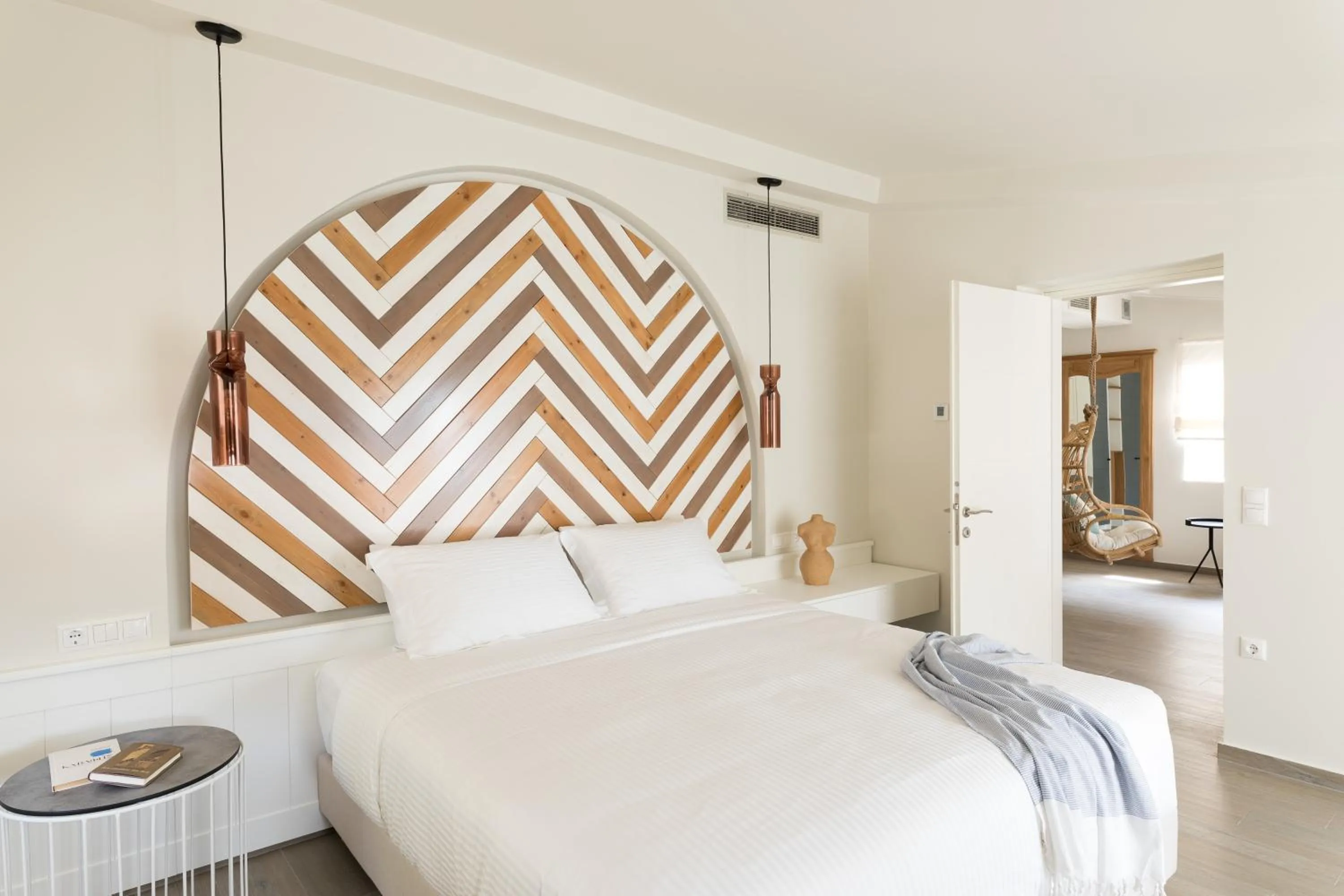 Bed in Anemolia Parga Suites