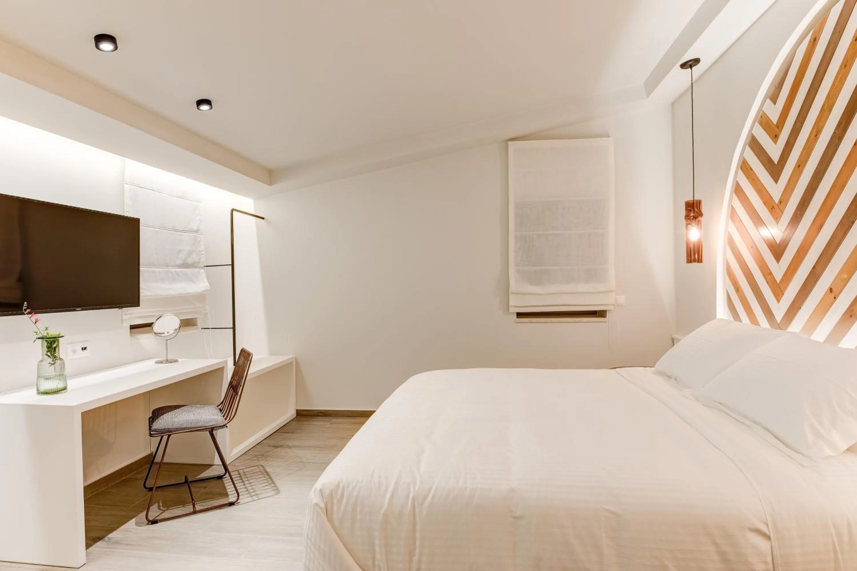 Bed in Anemolia Parga Suites